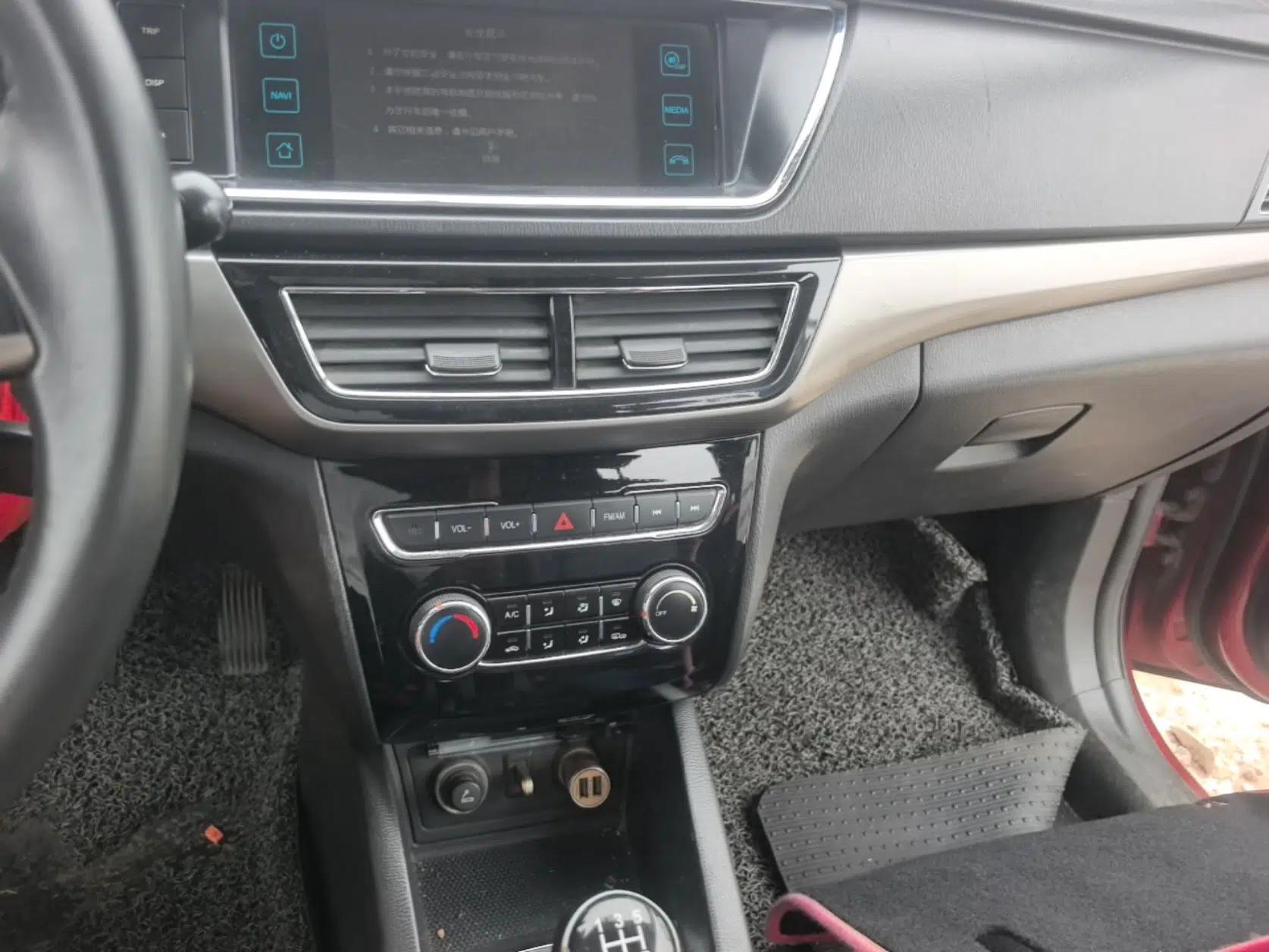 CHANGAN KAICHENG Oushang A600 2016 1.5L Manual Luxury 7-Seater — миниатюра 16