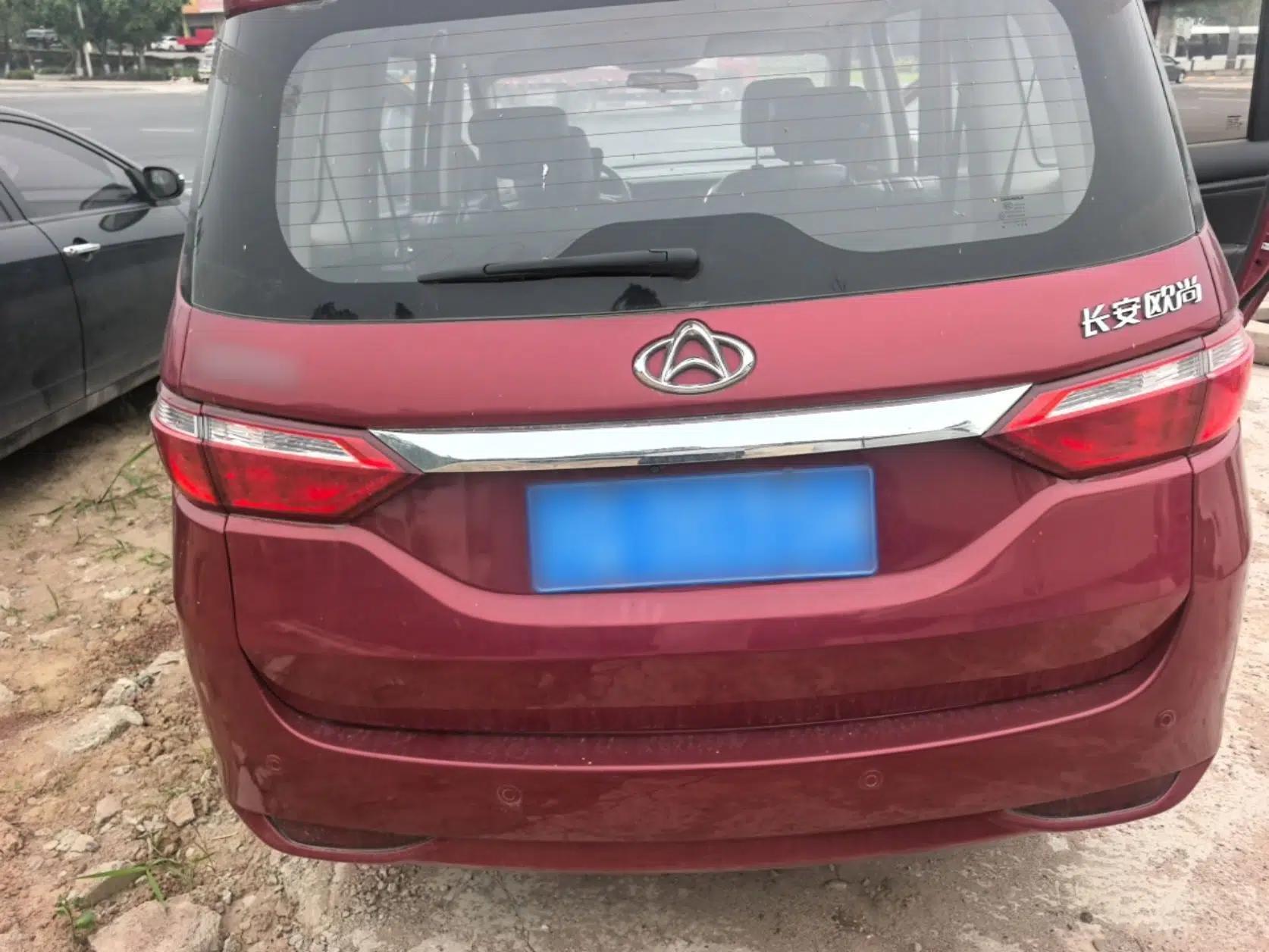 CHANGAN KAICHENG Oushang A600 2016 1.5L Manual Luxury 7-Seater — миниатюра 5