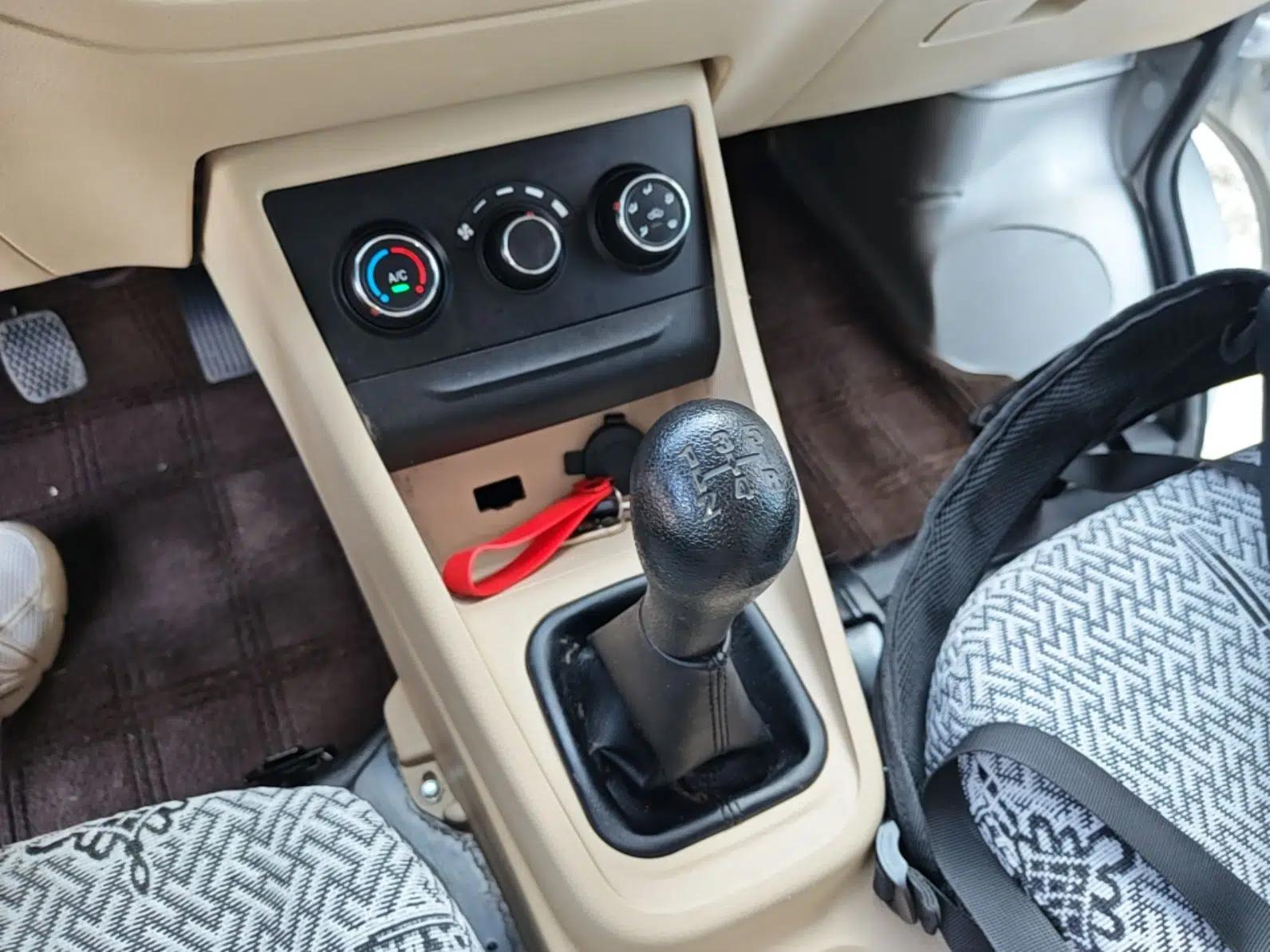 CHANGAN KUAYUE Xing V3 2023 1.3L Gasoline Comfort Edition 7-Seater Passenger Vehicle — миниатюра 17