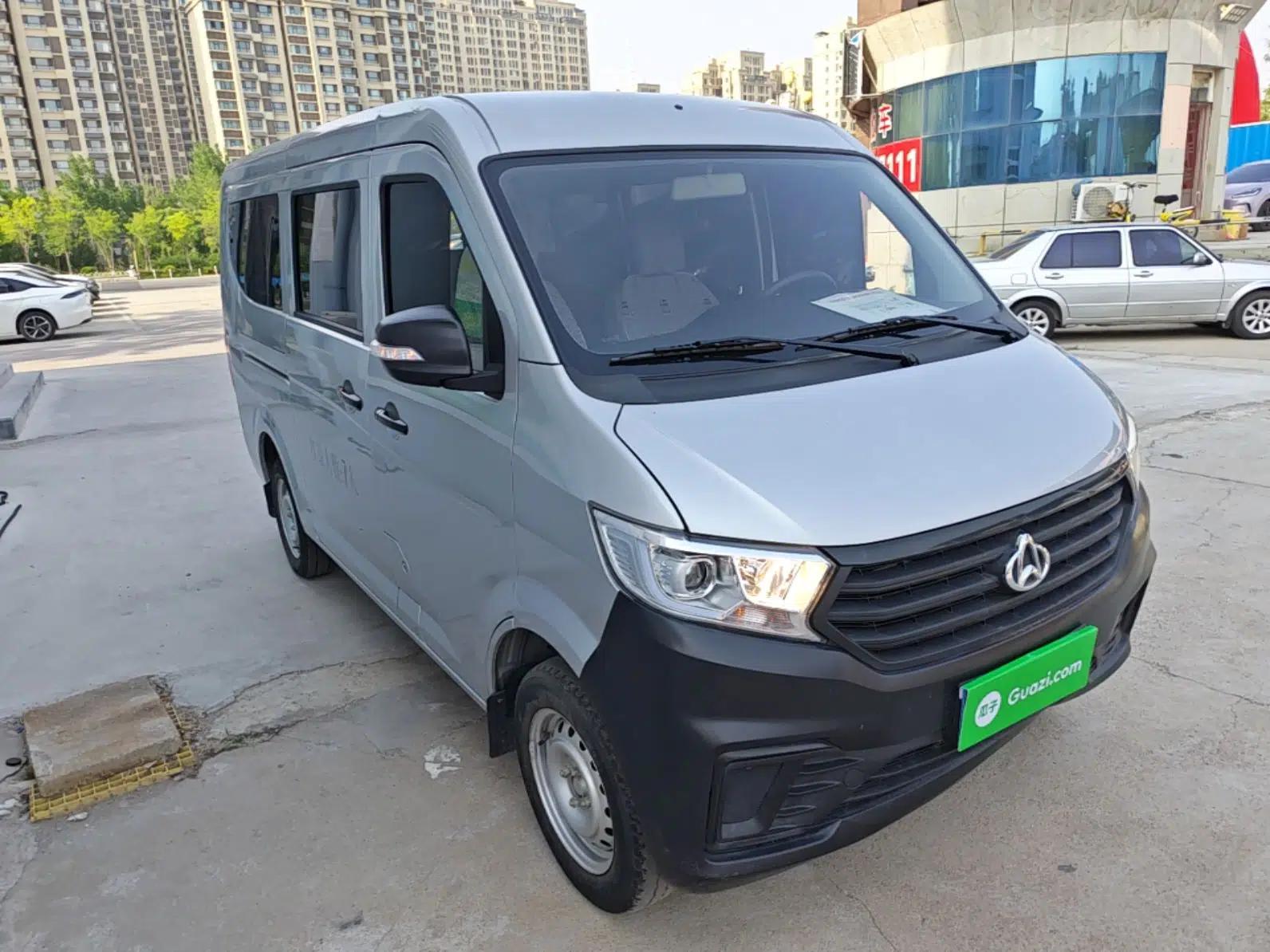CHANGAN KUAYUE Xing V3 2023 1.3L Gasoline Comfort Edition 7-Seater Passenger Vehicle — миниатюра 3