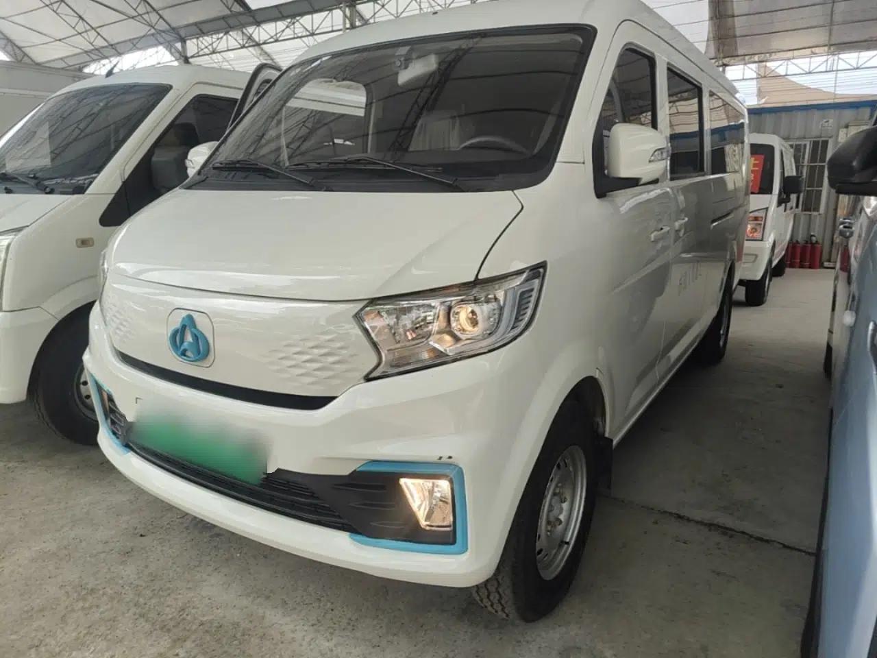 CHANGAN KUAYUE Xing V7 EV 2025 Model, 255km Luxury Version, 6 Seats, 38.64 kWh — миниатюра 1