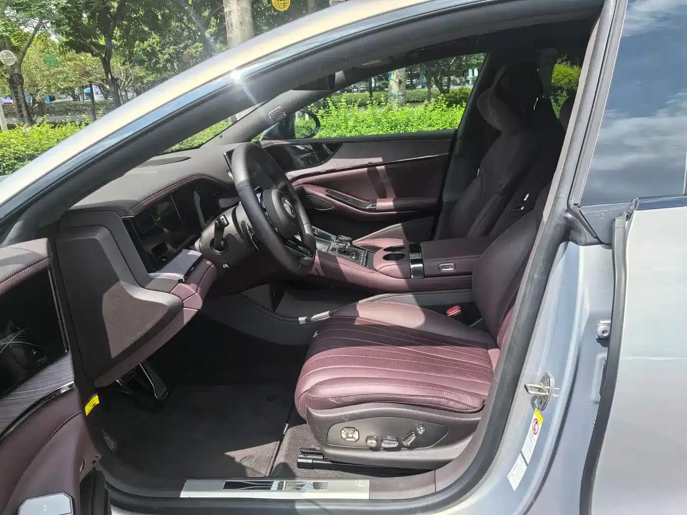 Denza Z9 GT 2024 1100 AWD Ultra Edition — миниатюра 2
