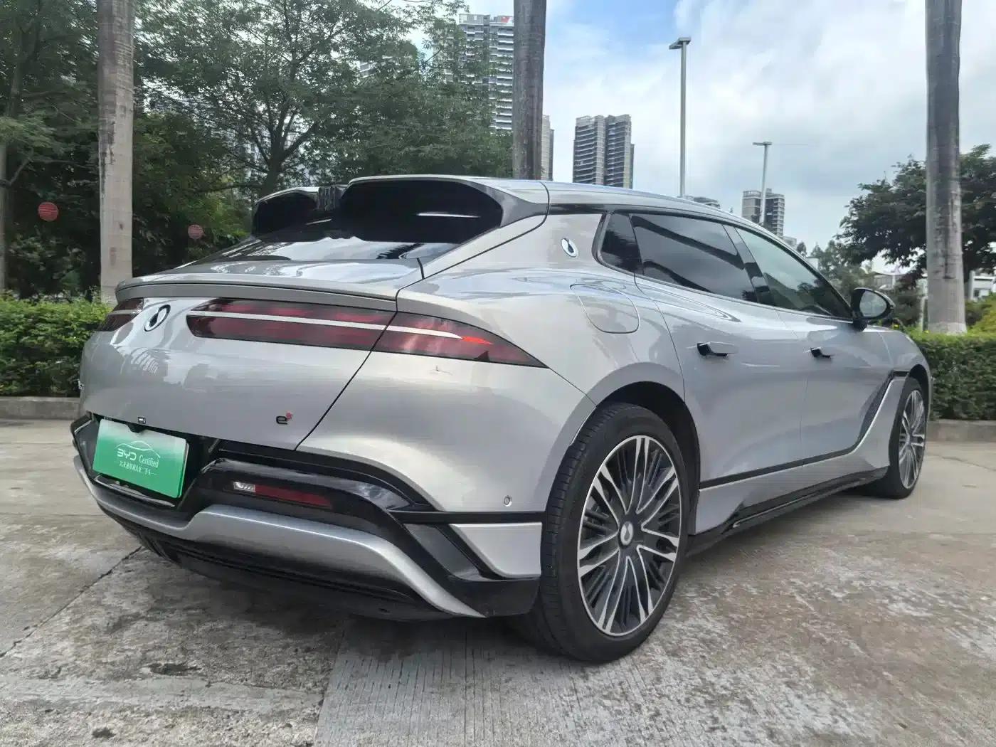 Denza Z9 GT 2024 1100 AWD Ultra Edition — миниатюра 10