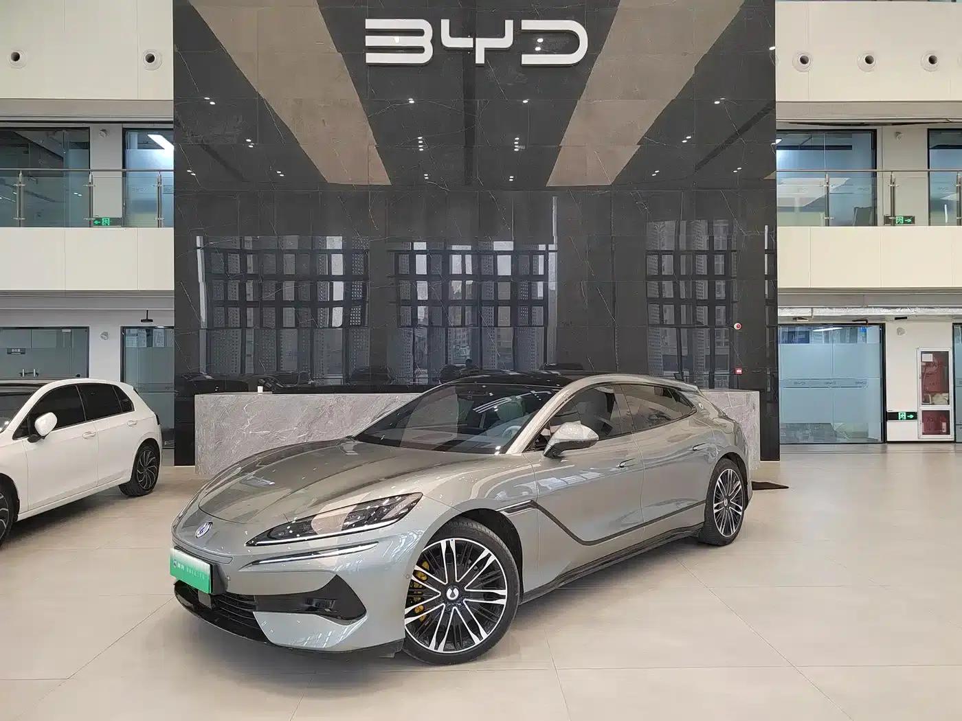 Denza Z9 GT 2024 1100 AWD Ultra Edition — миниатюра 1