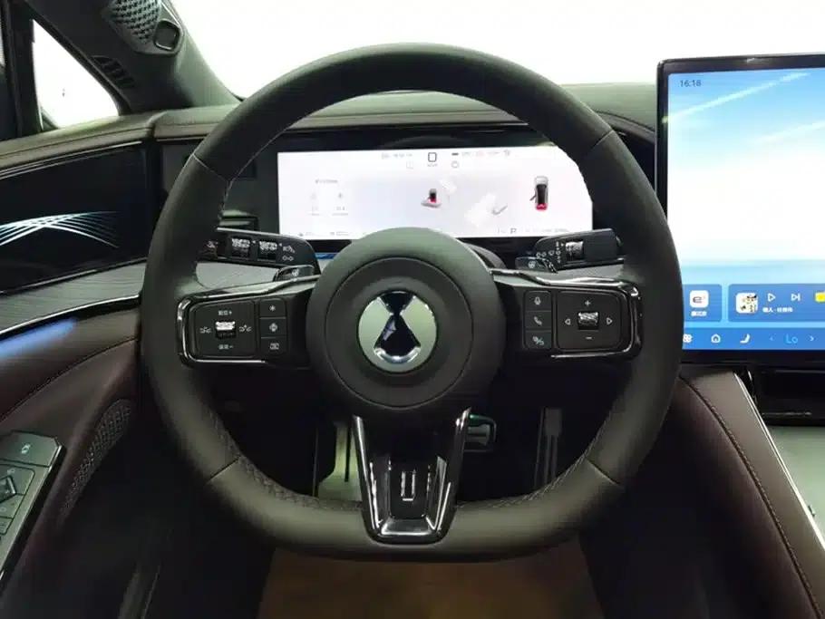 Denza Z9 GT 2024 1100 AWD Max Edition — миниатюра 15