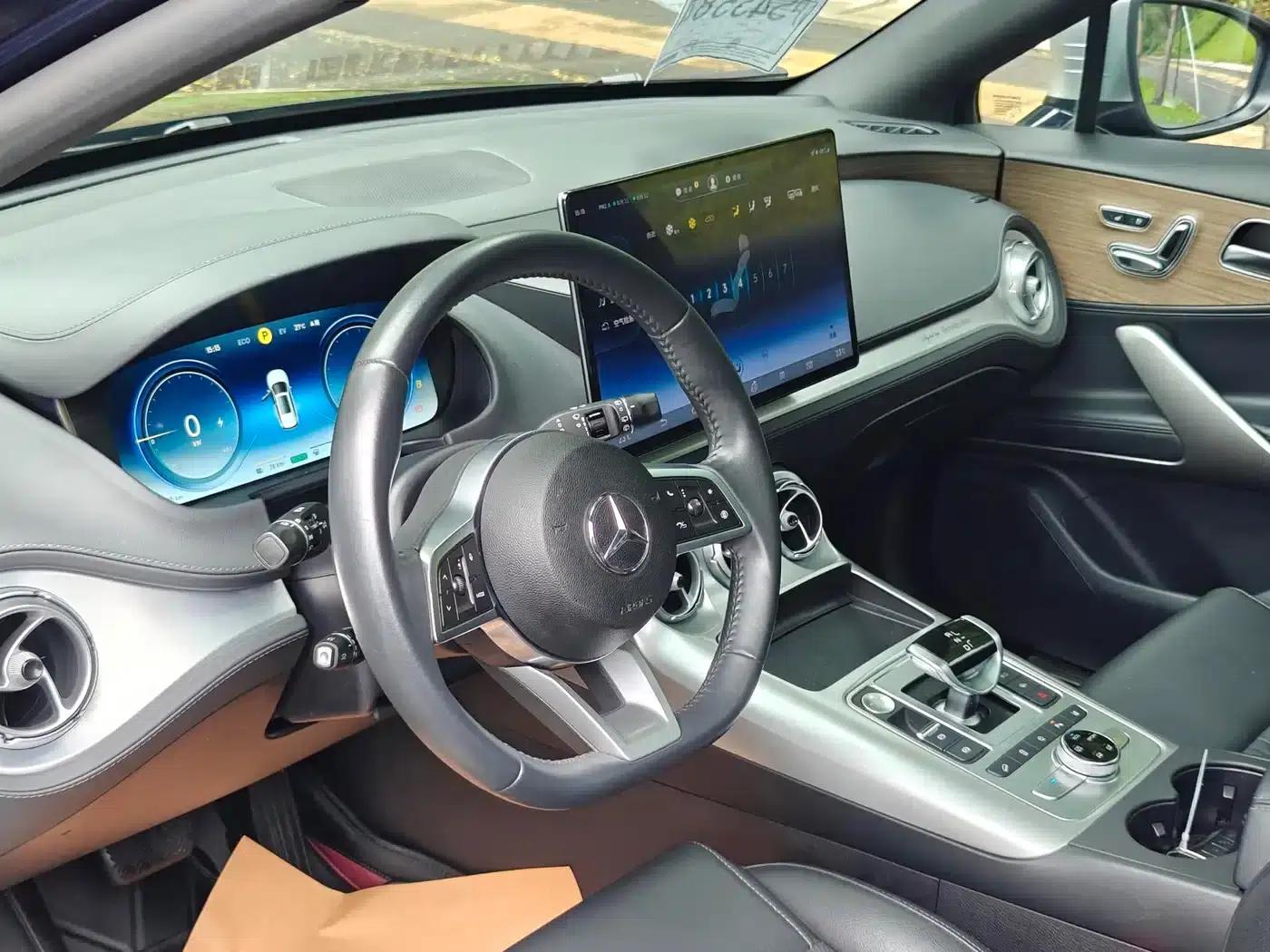 Denza X 2020 PHEV Classic Edition — миниатюра 8