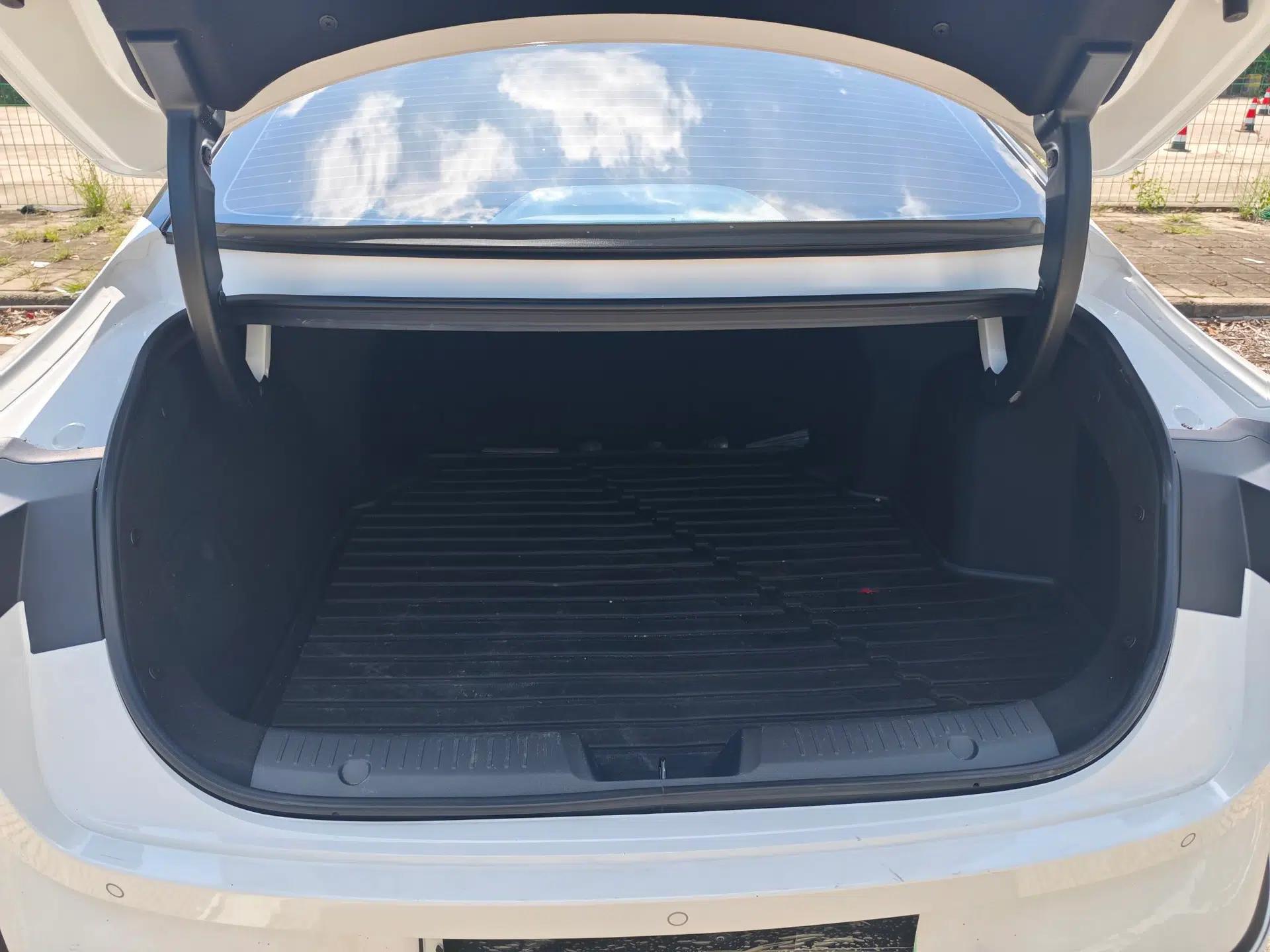 CHANGAN NEVO A05 2025 Truly Delicious Edition 70 – Beyond Excellence — миниатюра 7