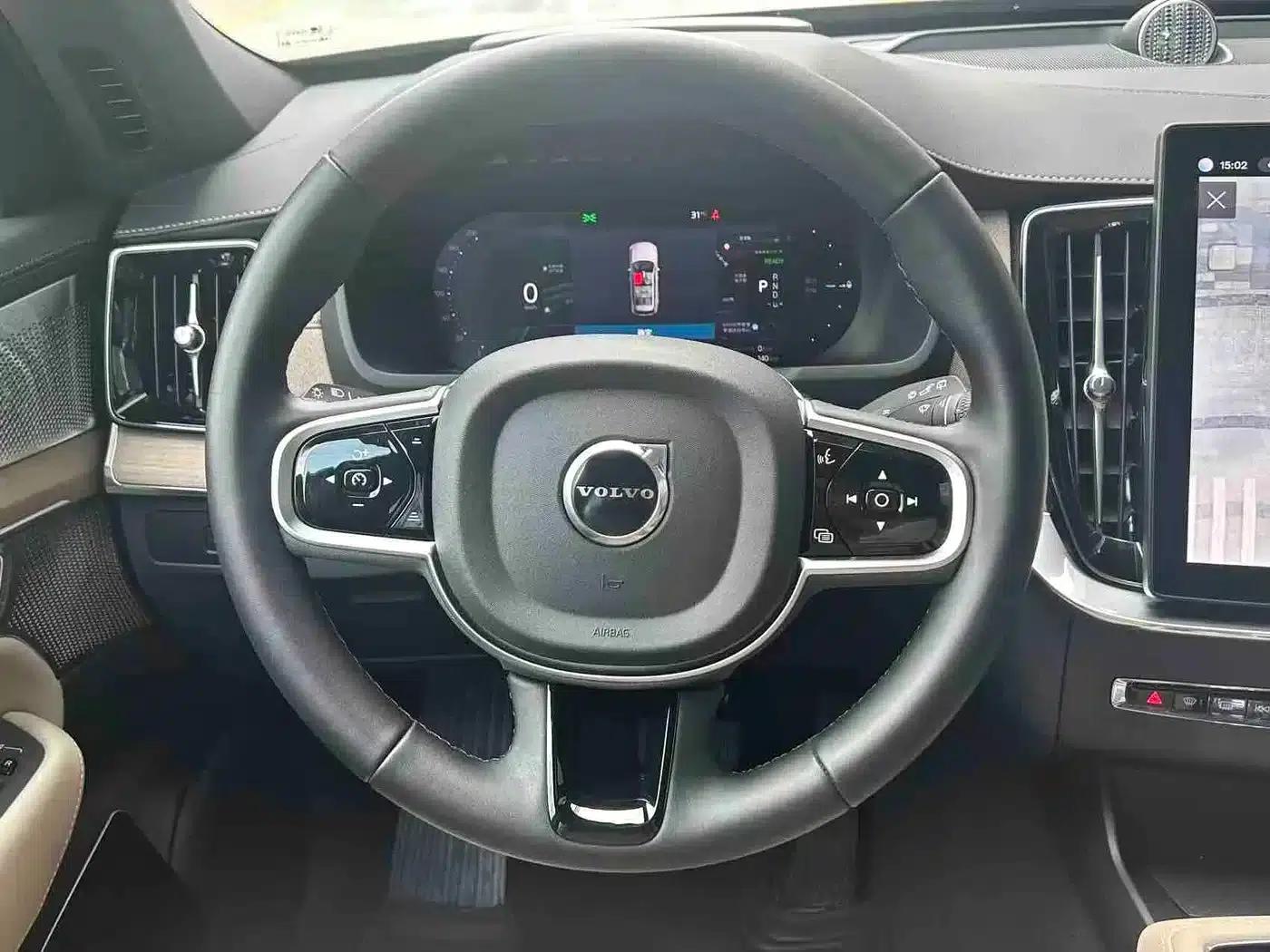 2026 Volvo XC90 Plug-in Hybrid T8 Inscription Luxury Edition (7-seater) — миниатюра 4