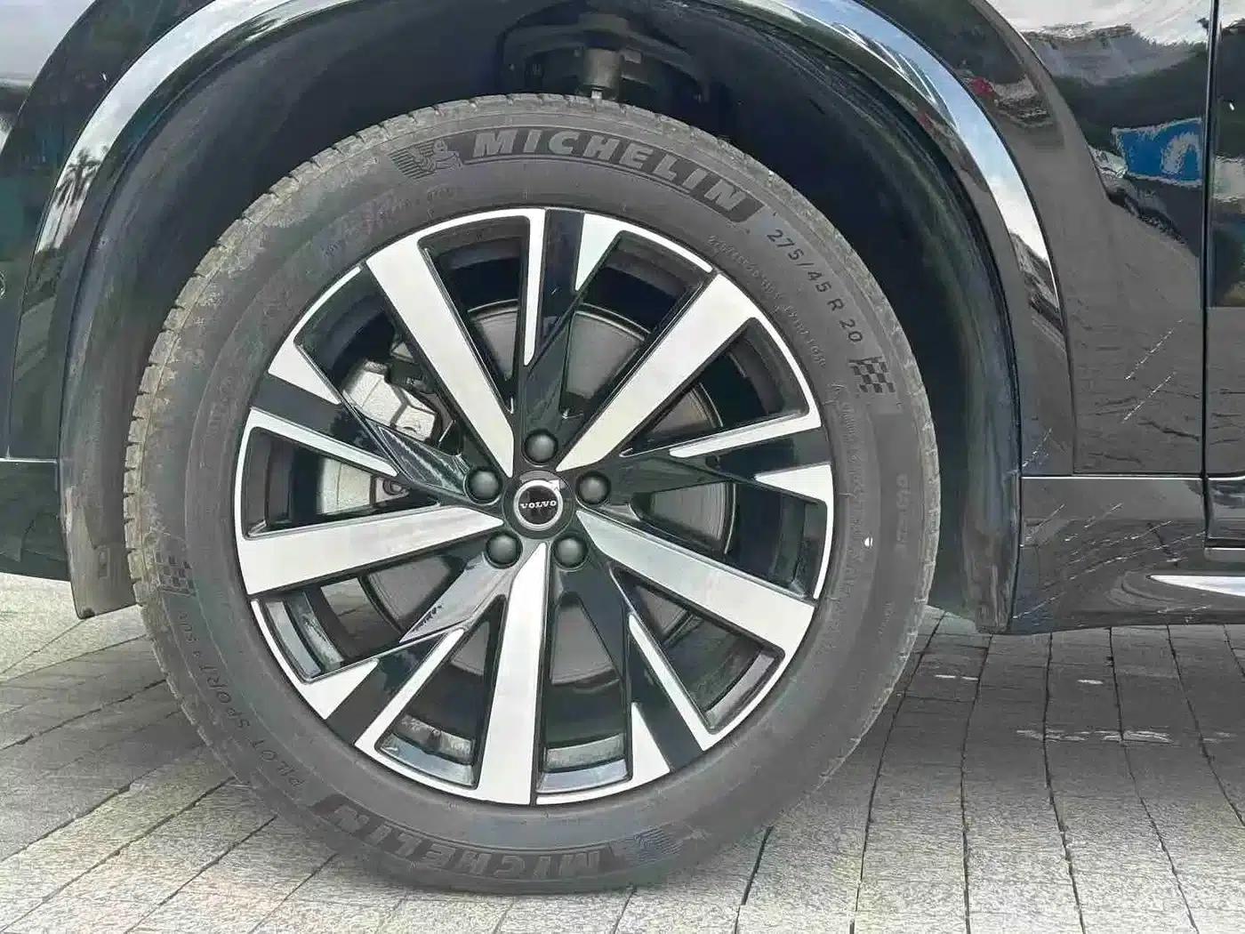 2026 Volvo XC90 Plug-in Hybrid T8 Inscription Luxury Edition (7-seater) — миниатюра 5