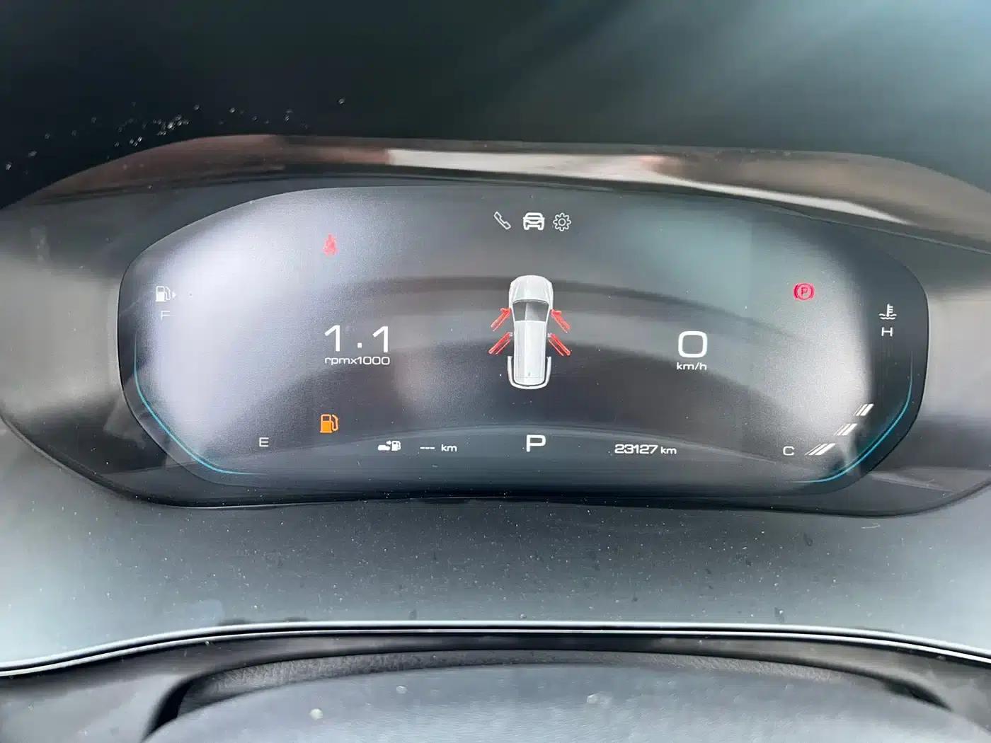 Wuling Capgemini 2020 1.5T CVT Flagship Edition — миниатюра 18