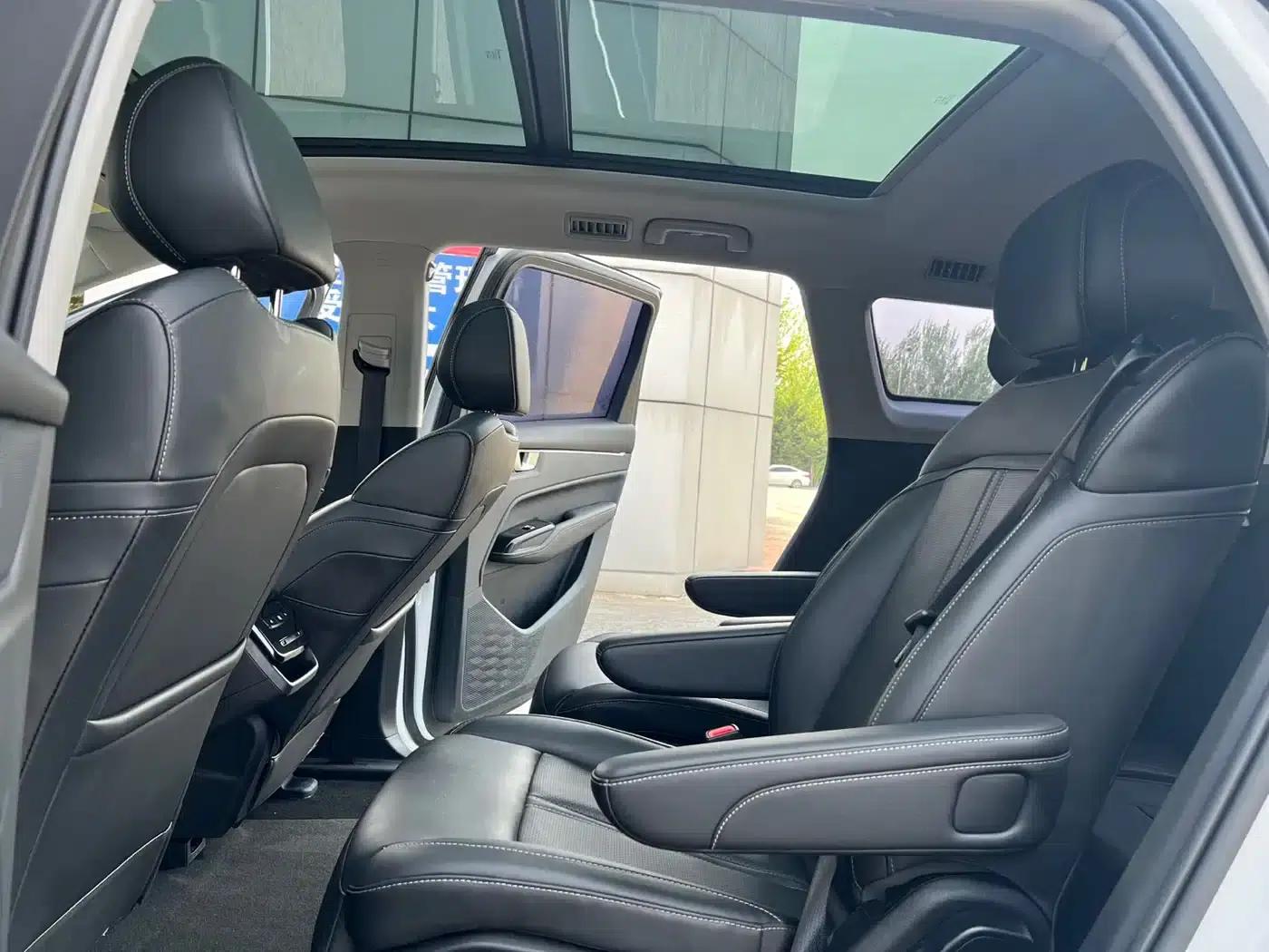 Wuling Capgemini 2020 1.5T CVT Flagship Edition — миниатюра 21