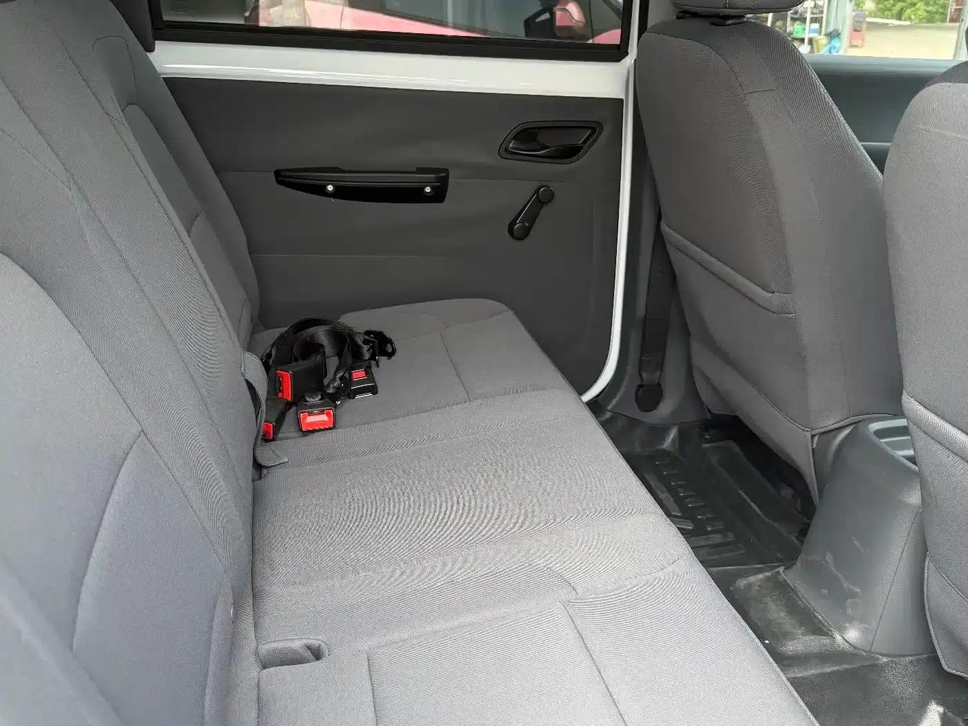 Wuling Hongguang New Energy 2024 Pure Electric Version 300KM Standard Edition — миниатюра 9
