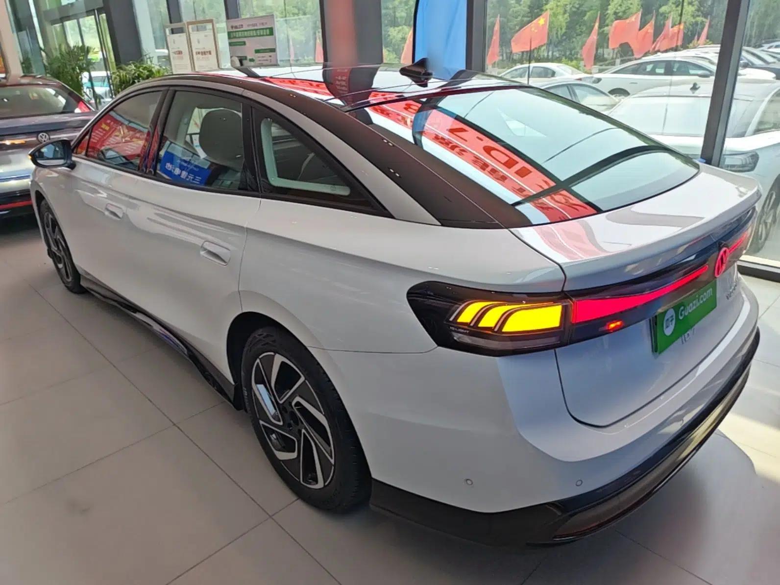 Volkswagen ID.7 VIZZION 2024 PRO Model — миниатюра 4
