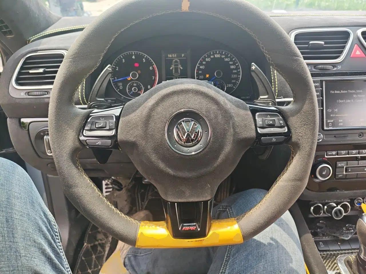 Volkswagen Scirocco 2010 2.0 TSI Luxury Edition — миниатюра 11