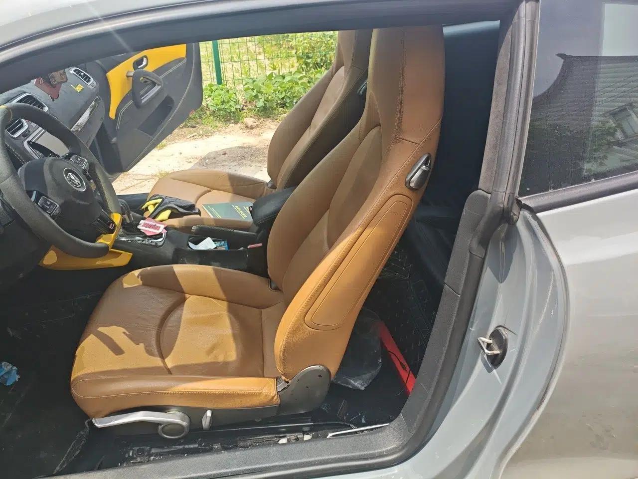 Volkswagen Scirocco 2010 2.0 TSI Luxury Edition — миниатюра 16