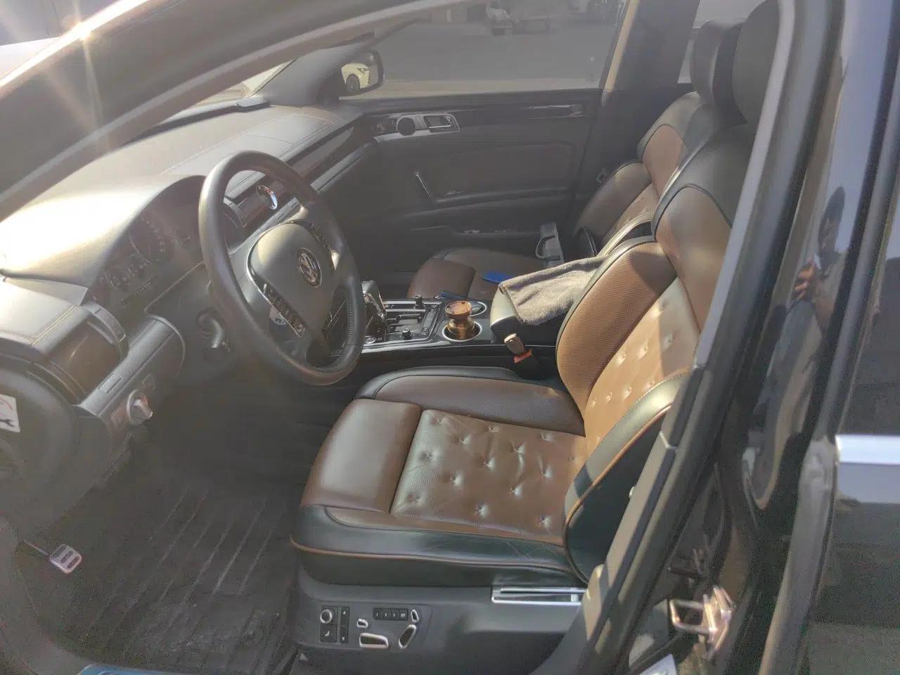 Volkswagen Phaeton 2015 3.0L Exclusive Edition — миниатюра 16