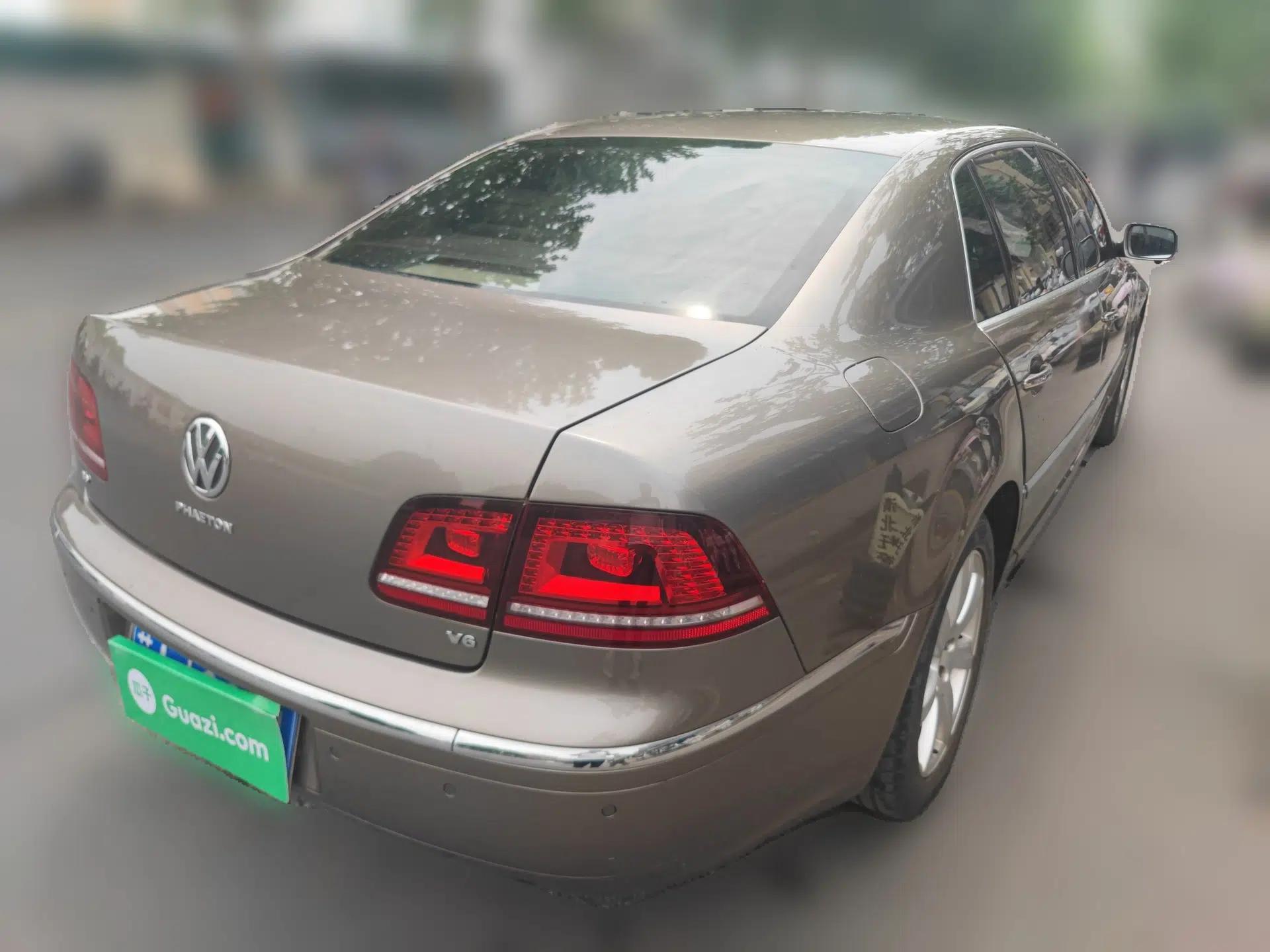 Volkswagen Phaeton 2014 3.0L Business Model — миниатюра 6