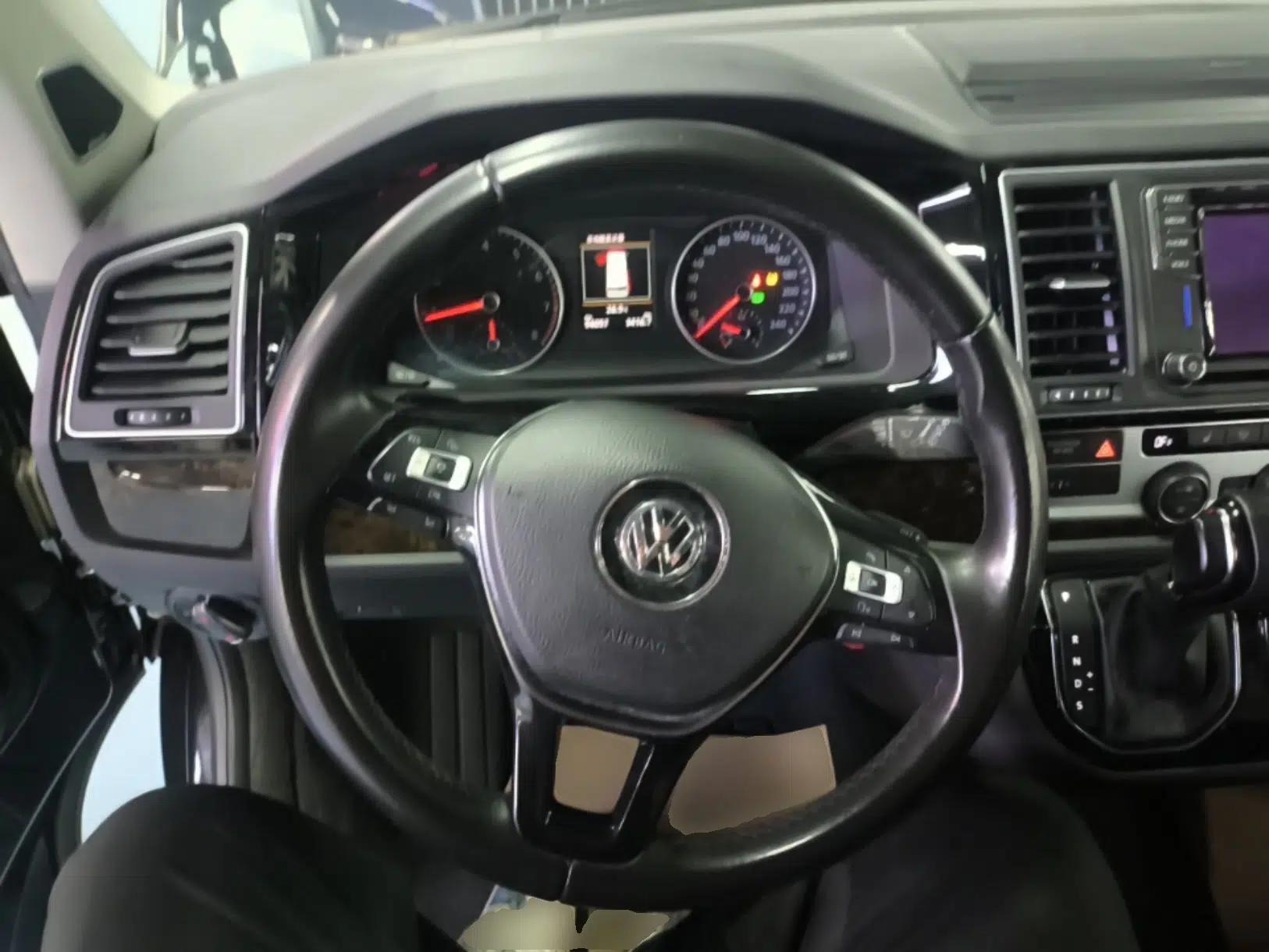 Volkswagen Multivan 2018 2.0 TSI 4x4 Prestige Edition 7-Seater — миниатюра 13