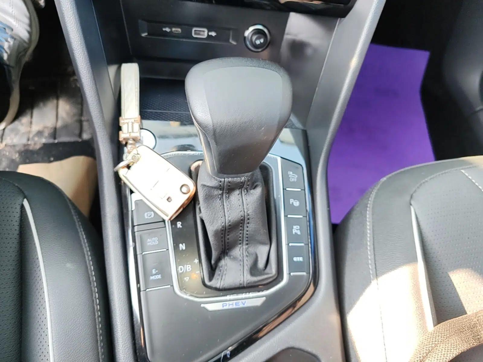 Volkswagen Tiguan L New Energy 2023 430 PHEV Plug-in Hybrid Prestige Edition — миниатюра 17