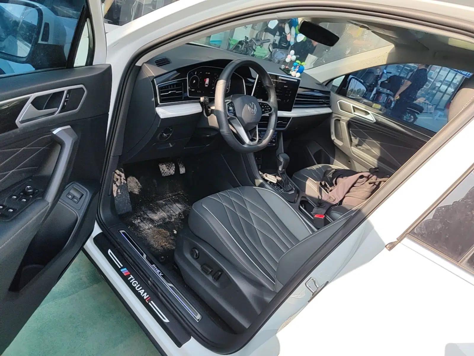 Volkswagen Tiguan L New Energy 2023 430 PHEV Plug-in Hybrid Prestige Edition — миниатюра 19