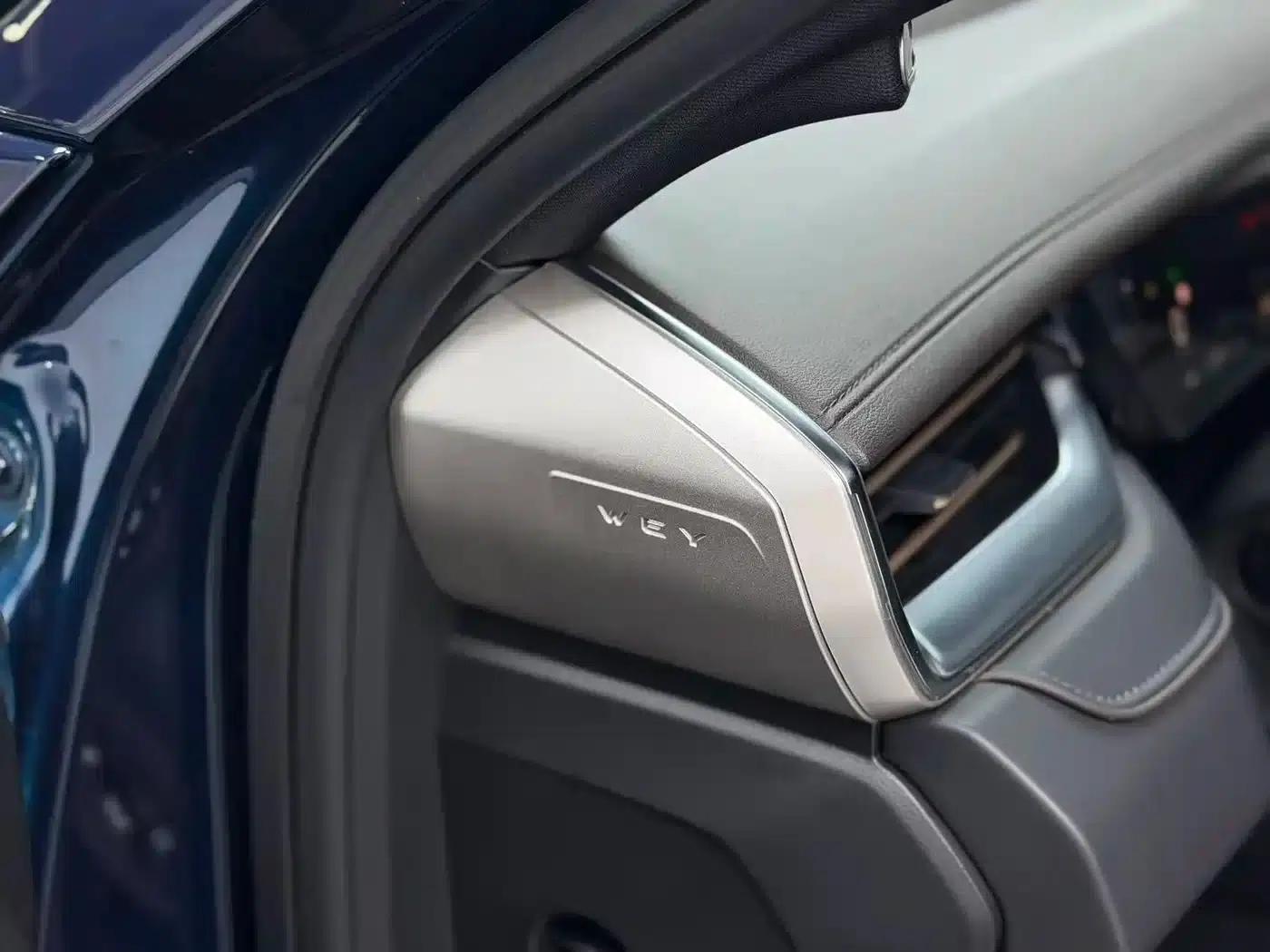 Wey brand Mocha 2021 2.0T 4WD Special Edition — миниатюра 4
