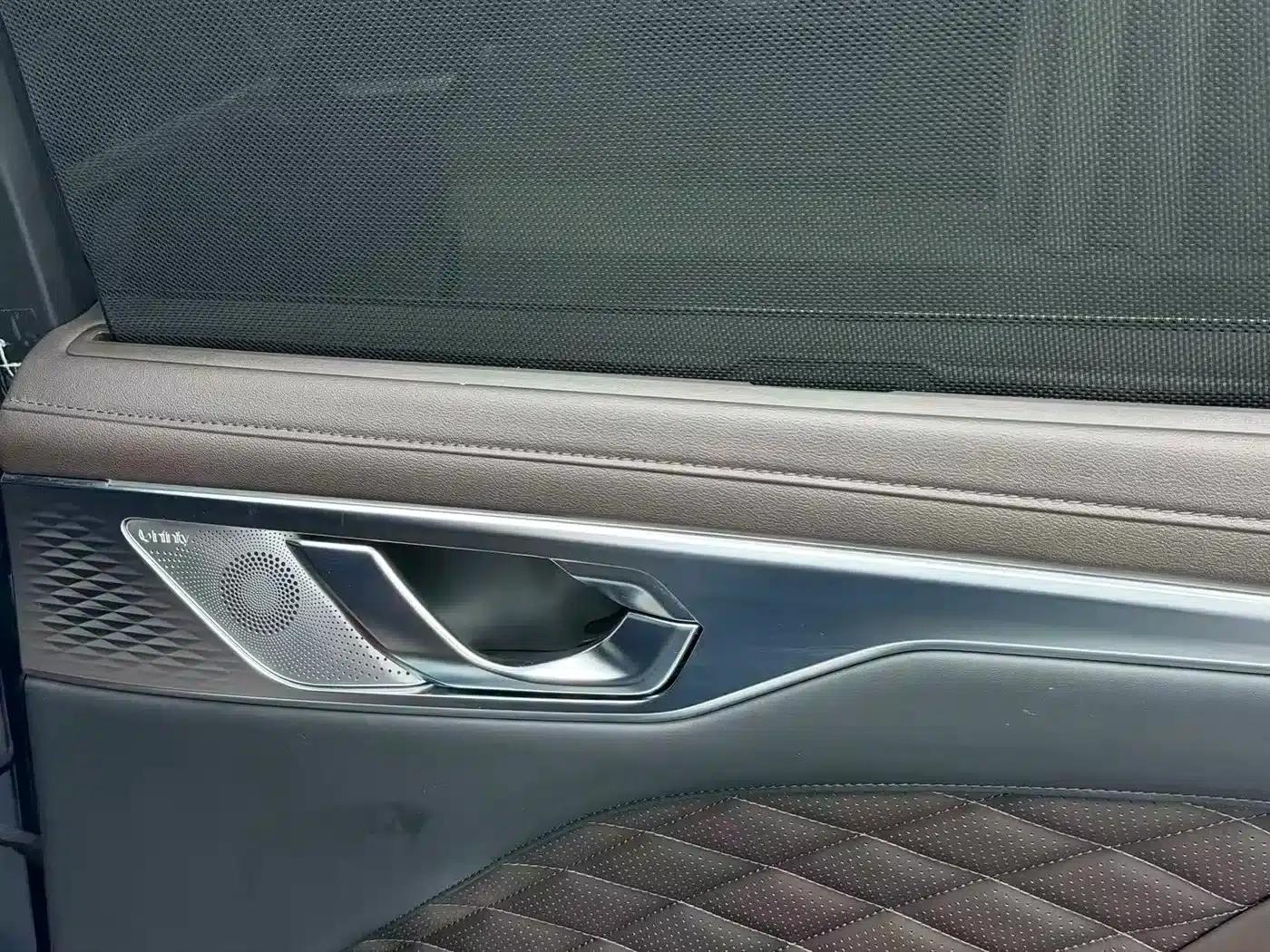 Wey brand Mocha 2021 2.0T 4WD Special Edition — миниатюра 10