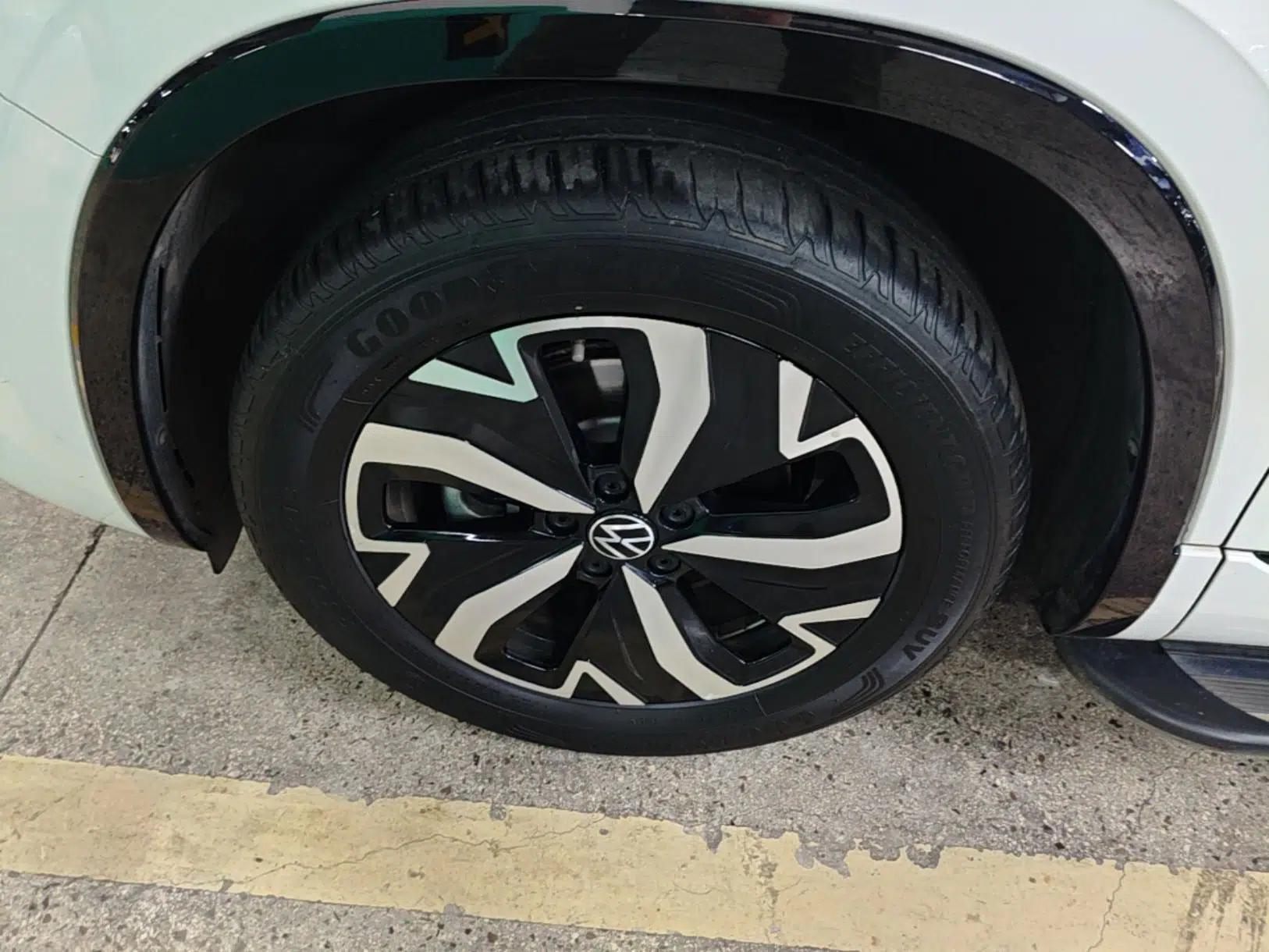 Volkswagen Tayron GTE Plug-in Hybrid 2023 280TSI Luxury Plus Advanced Edition — миниатюра 8
