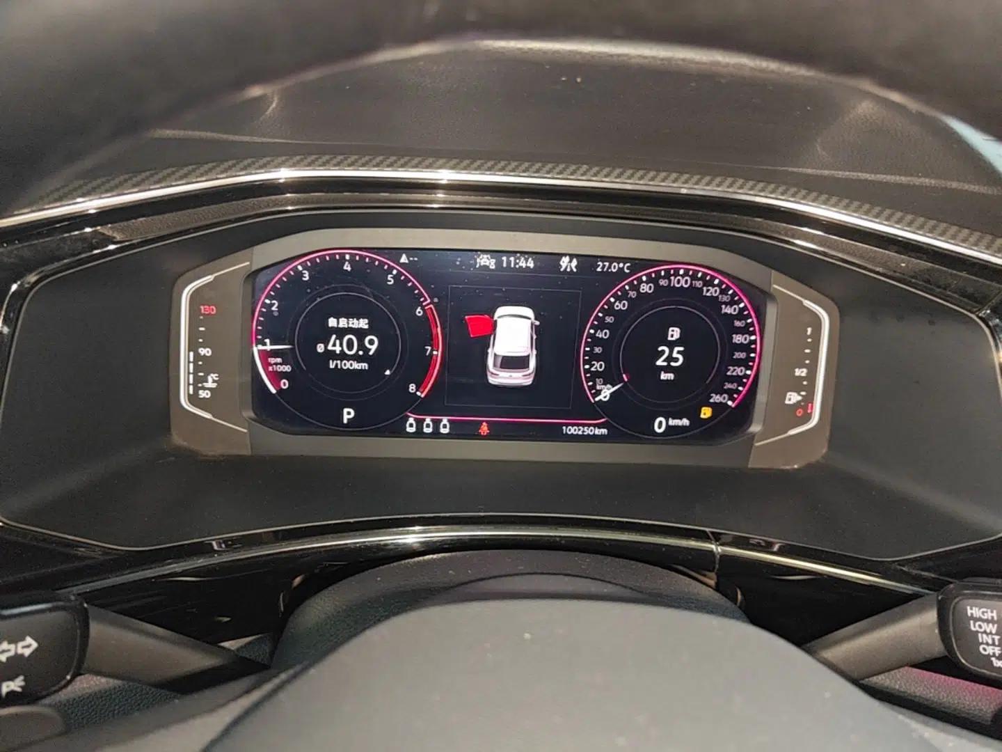 Volkswagen Tayron X 2020 380TSI Four-Wheel Drive Prestige Connected Version — миниатюра 14
