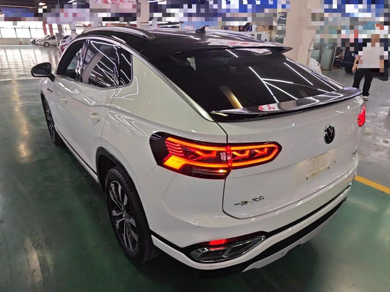 Volkswagen Tayron X 2020 380TSI Four-Wheel Drive Prestige Connected Version — миниатюра 7