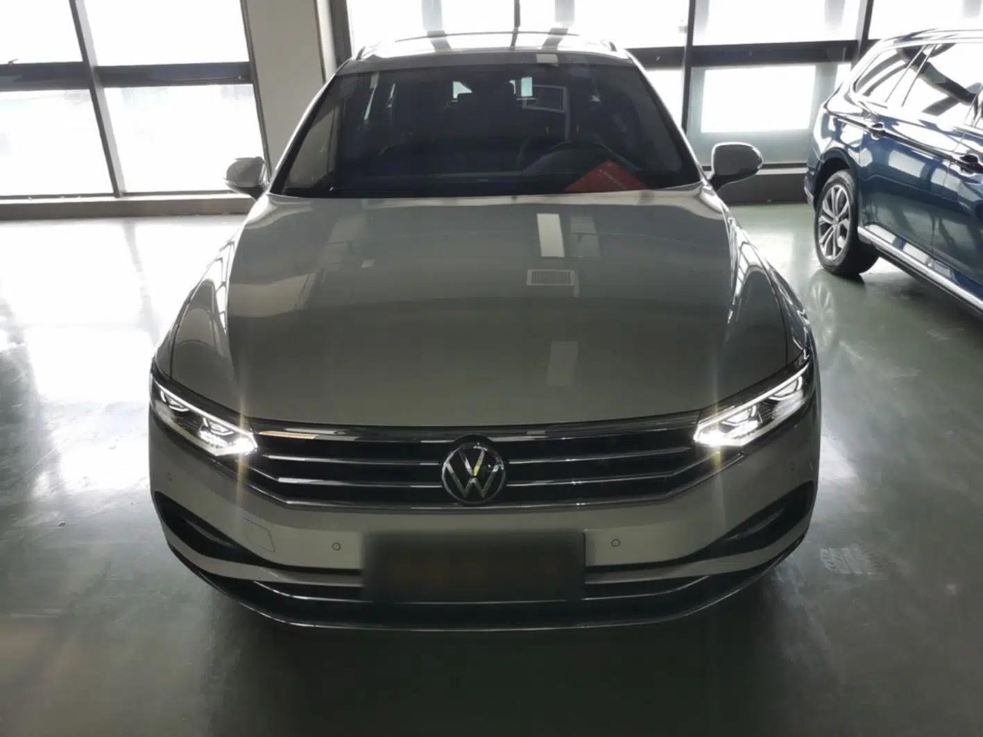 Volkswagen Variant 2021 2.0T Comfort Edition — миниатюра 2