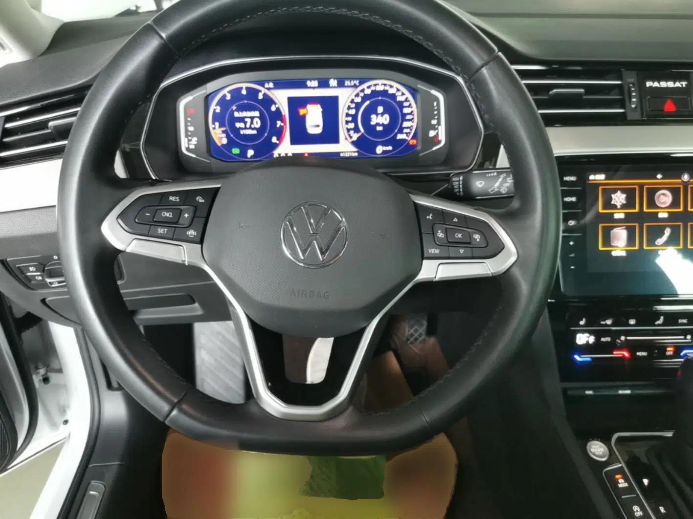 Volkswagen Variant 2021 2.0T Comfort Edition — миниатюра 14