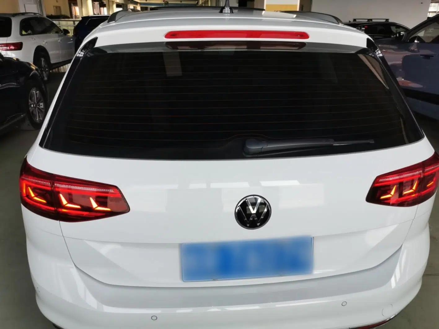 Volkswagen Variant 2021 2.0T Comfort Edition — миниатюра 5