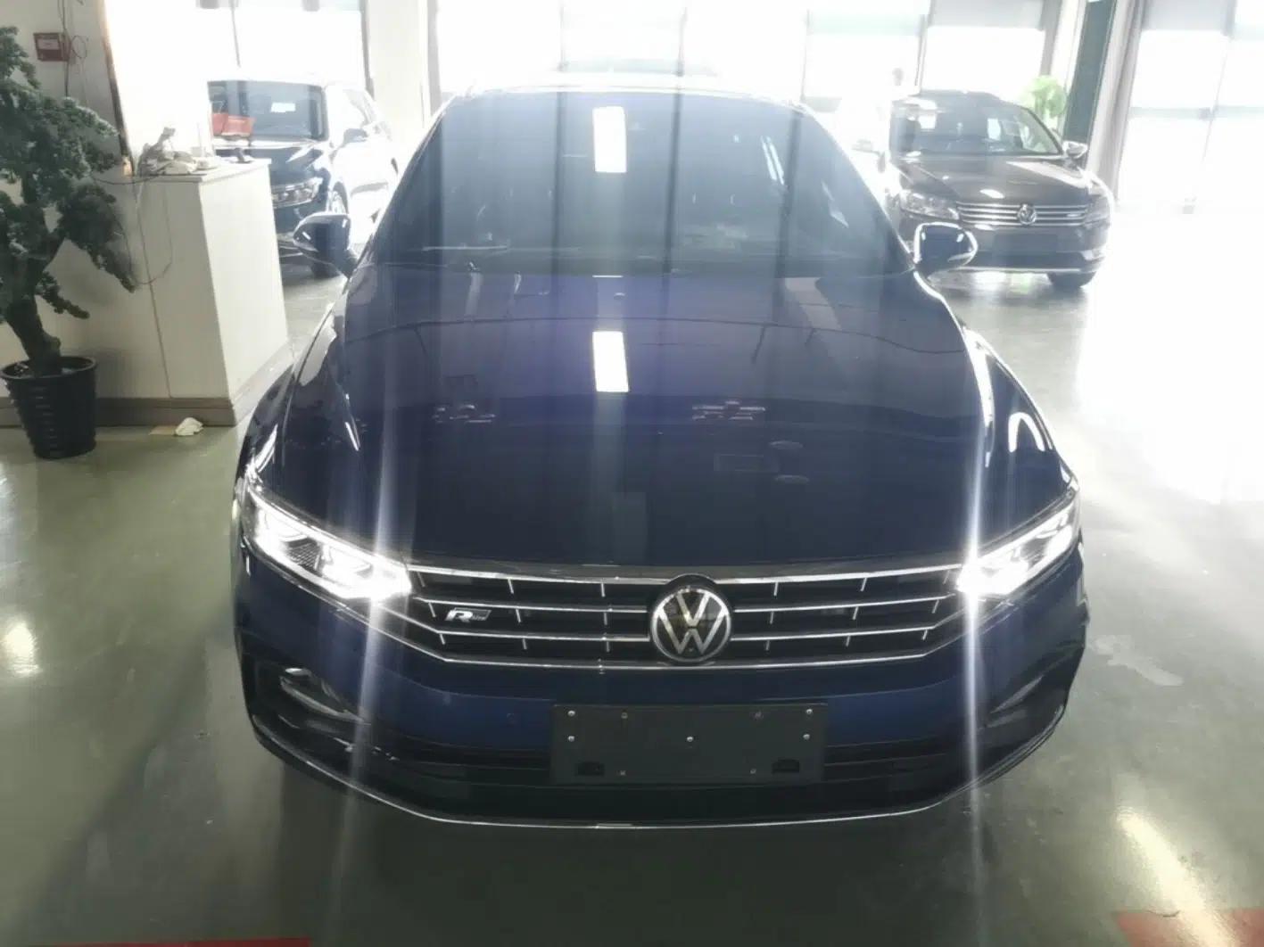 Volkswagen Variant 2021 2.0T Longitudinal Version — миниатюра 2
