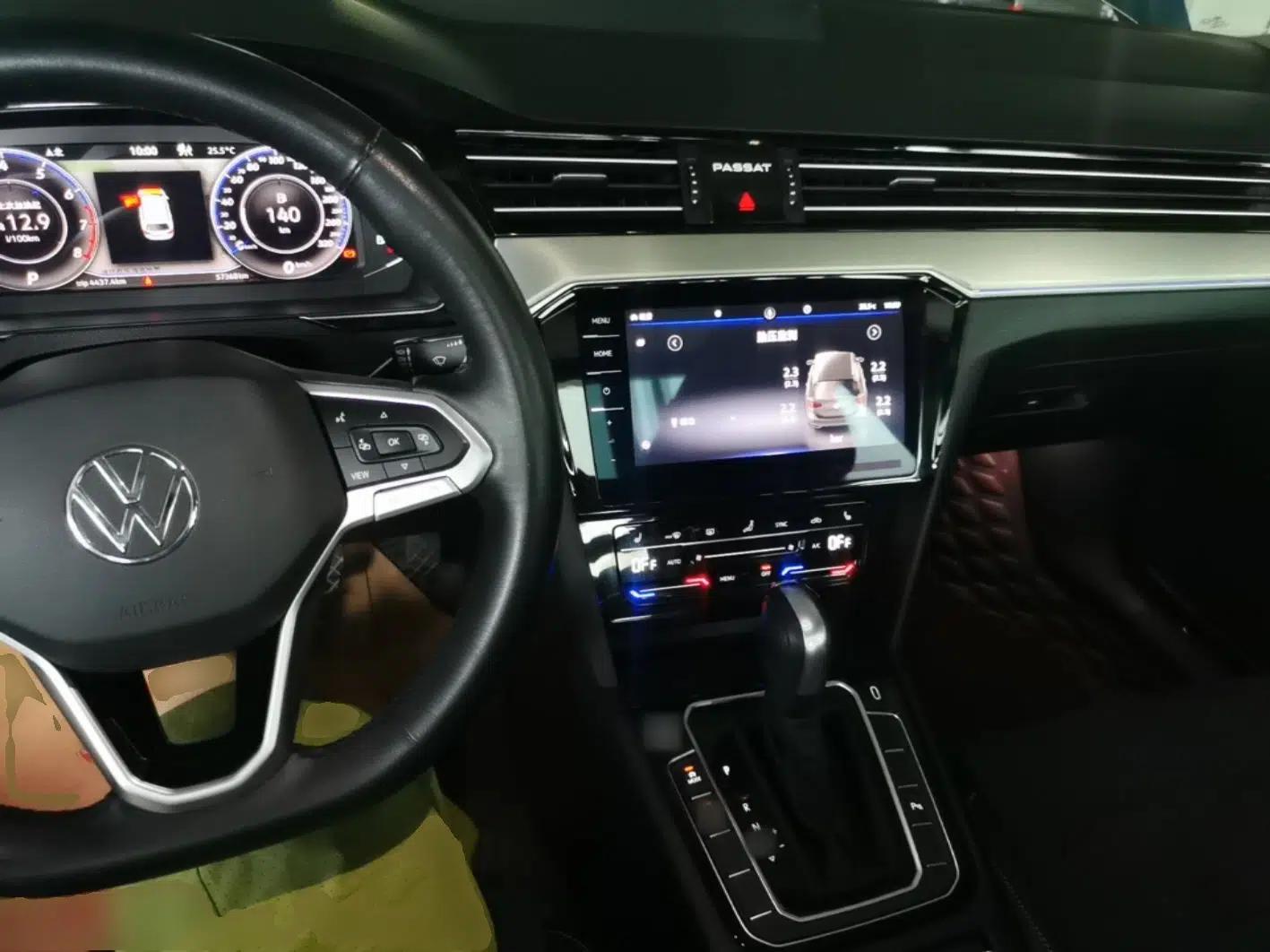 Volkswagen Variant 2021 2.0T Comfort Edition — миниатюра 13