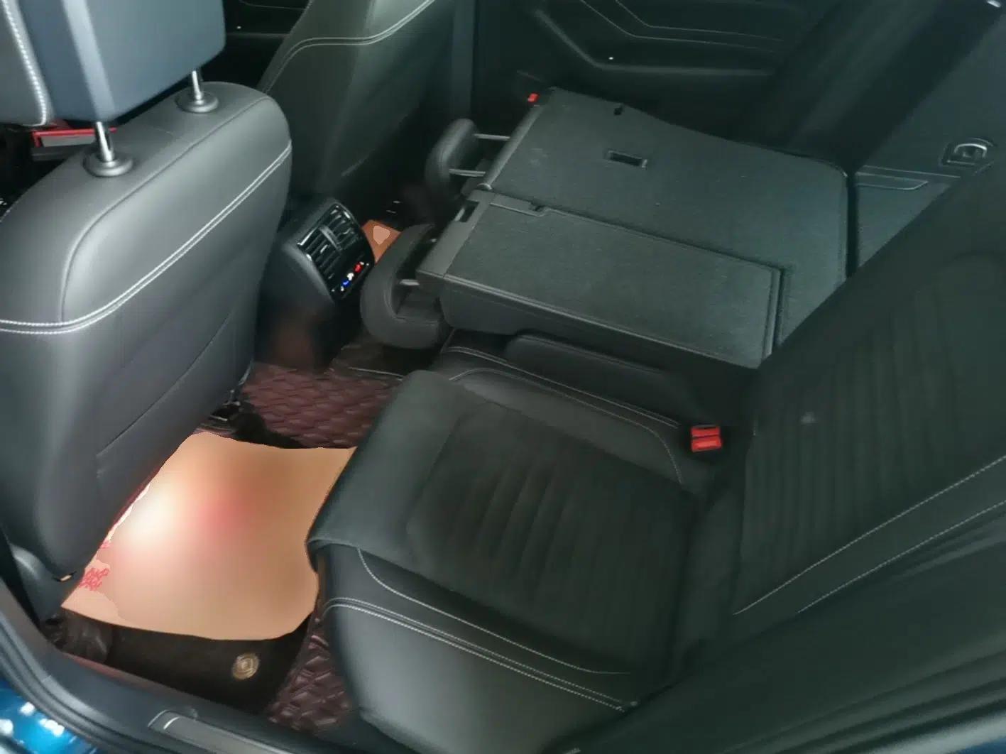 Volkswagen Variant 2021 2.0T Comfort Edition — миниатюра 20