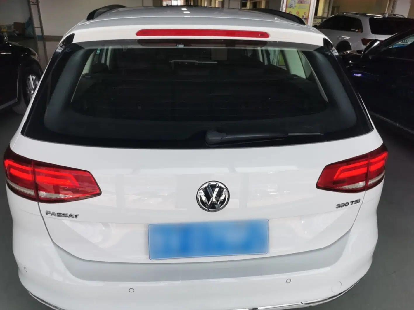 Volkswagen Variant 2017 380TSI Two-Wheel Drive Comfort Edition — миниатюра 5