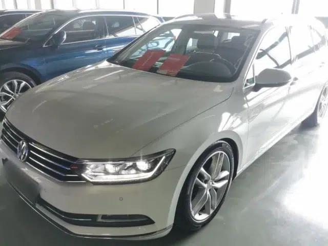 Volkswagen Variant 2017 380TSI Two-Wheel Drive Comfort Edition