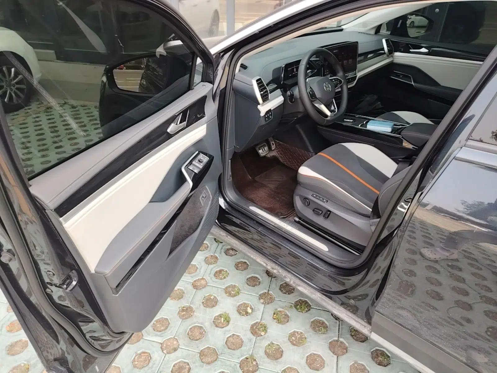 Volkswagen ID.6 CROZZ 2021 Revised Version Long-Range PRO Edition — миниатюра 19