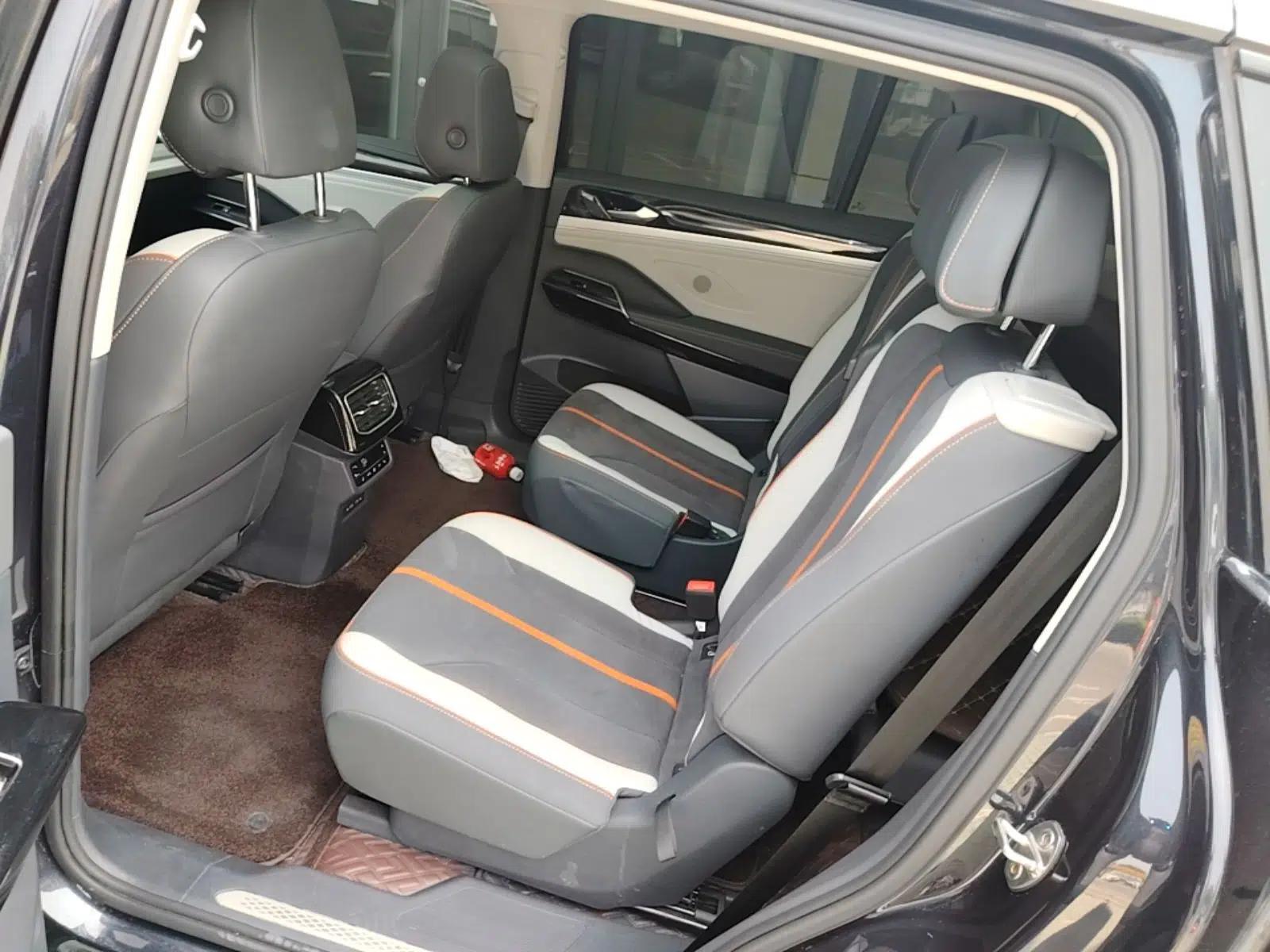 Volkswagen ID.6 CROZZ 2021 Revised Version Long-Range PRO Edition — миниатюра 20