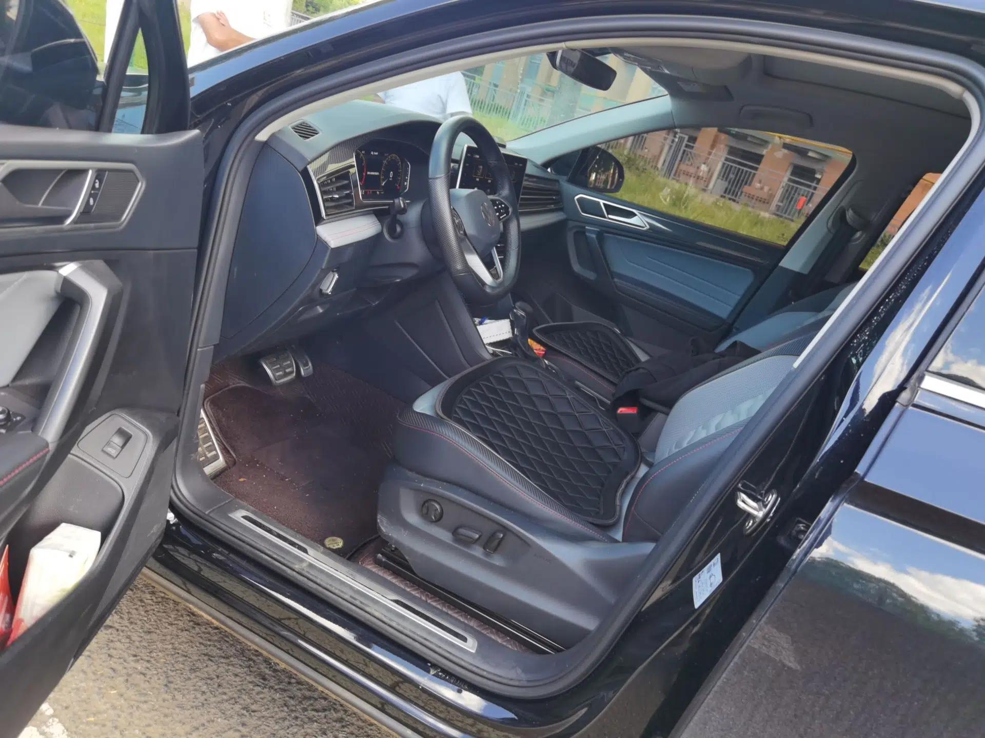 Volkswagen Tiguan X 2022 330TSI Two-Wheel Drive Enjoyment Version — миниатюра 17