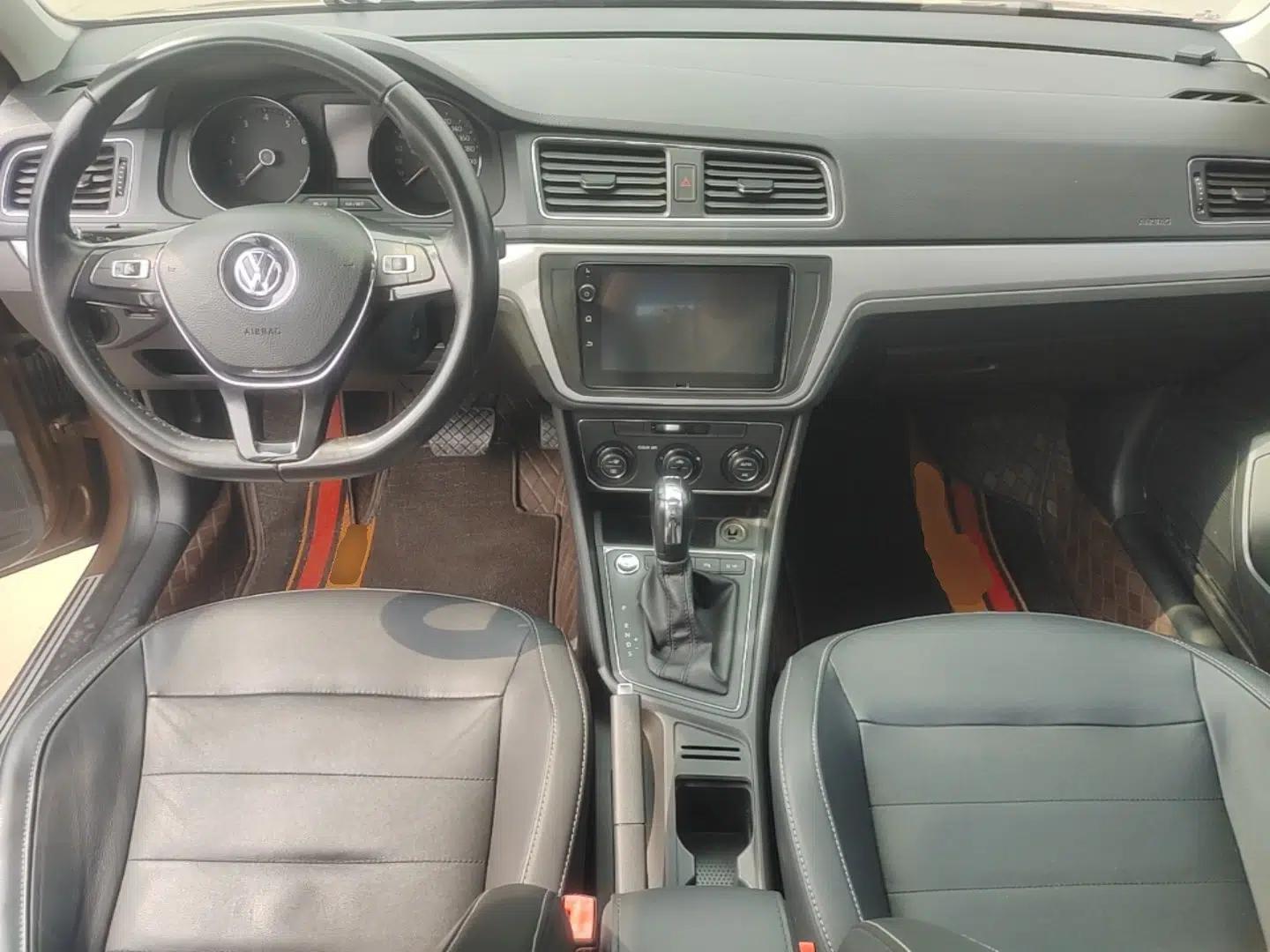 Volkswagen Gran Lavida 2017 180TSI DSG Comfort Edition — миниатюра 13