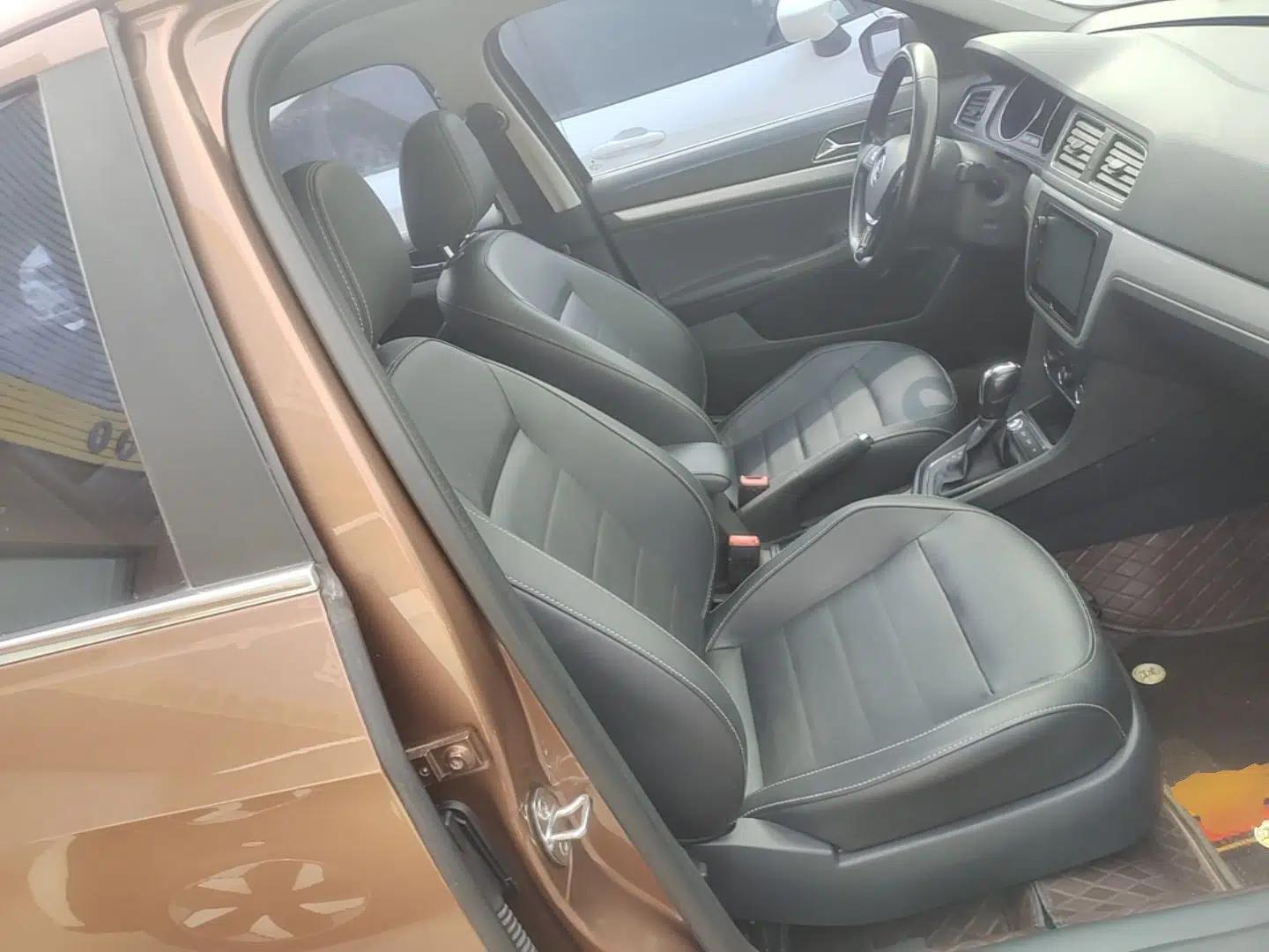 Volkswagen Gran Lavida 2017 180TSI DSG Comfort Edition — миниатюра 23