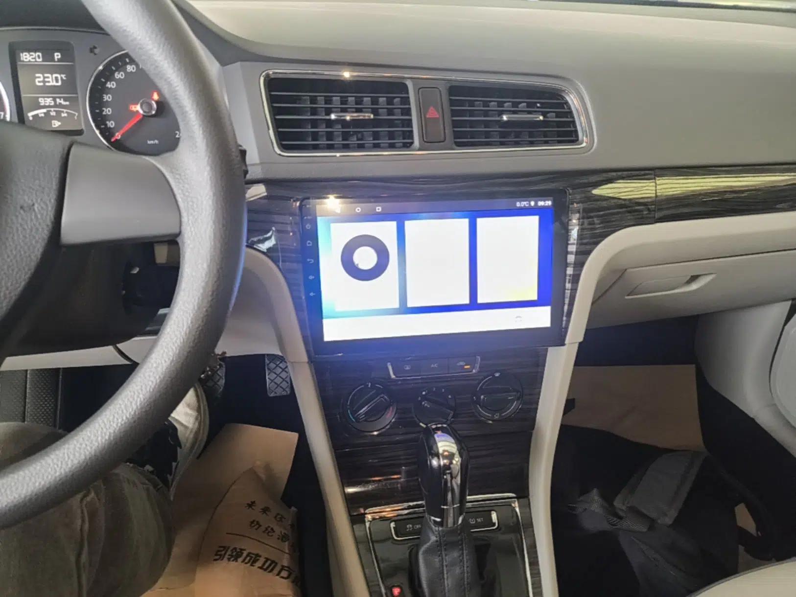 Volkswagen Gran Lavida 2013 1.4 TSI Automatic Comfort Model — миниатюра 15