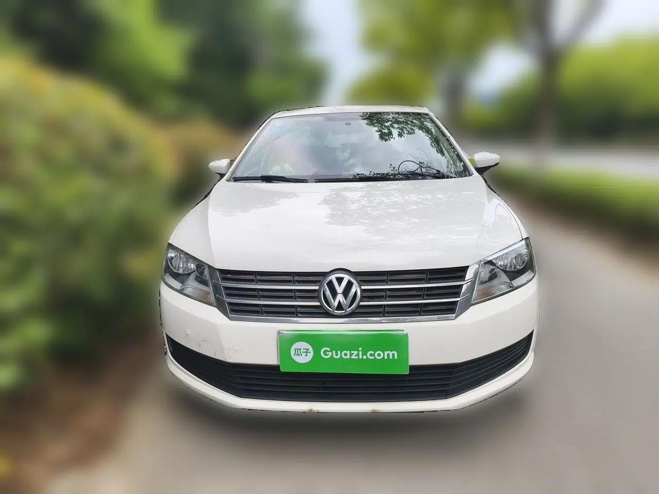 Volkswagen Gran Lavida 2013 1.6L Automatic Fashion Model — миниатюра 2