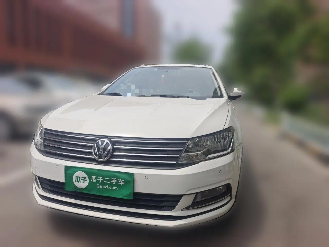 Volkswagen Gran Lavida 2015 1.6L Automatic Comfort Edition — миниатюра 2