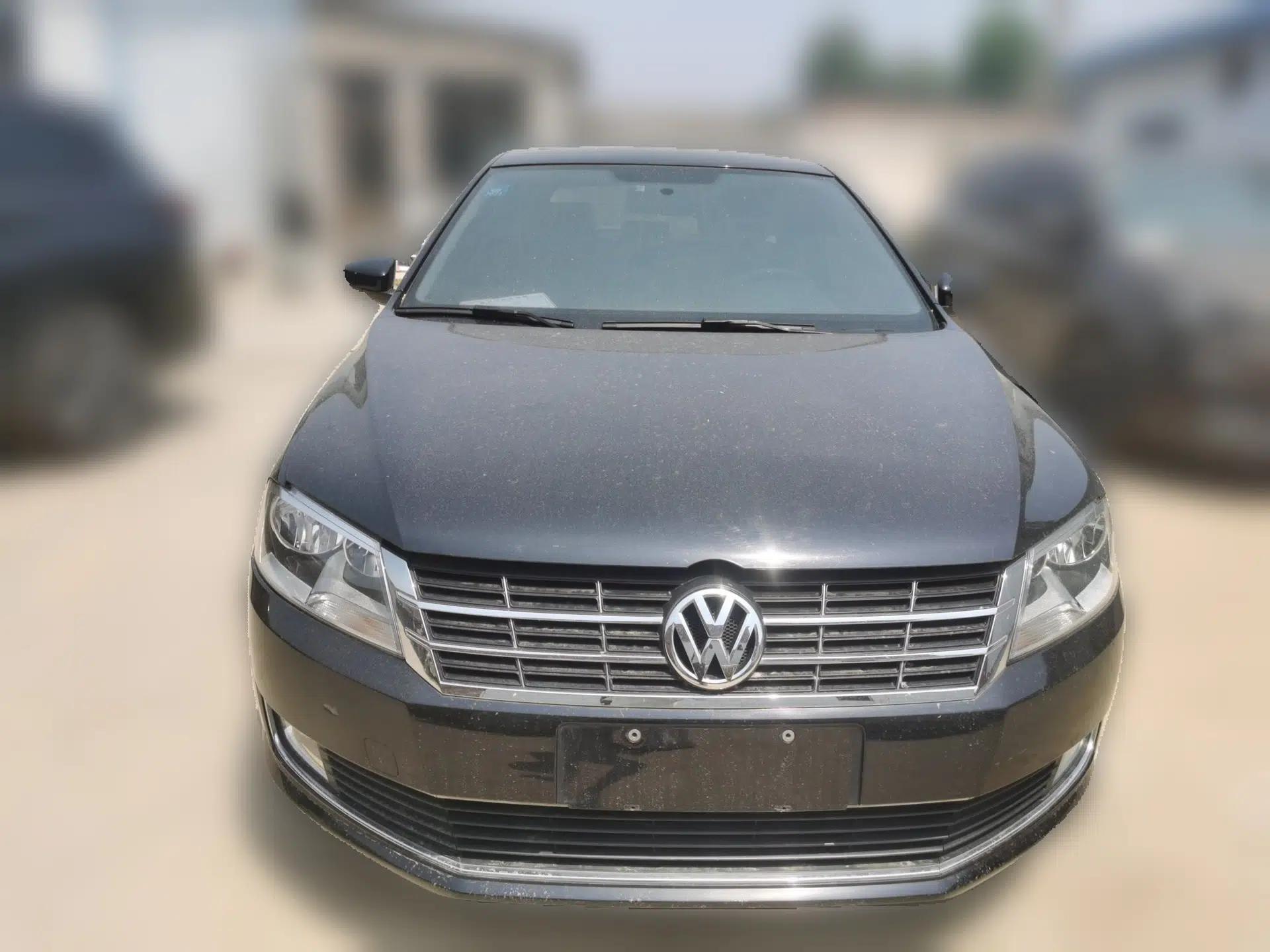 Volkswagen Gran Lavida 2014 1.6L Automatic Sport Edition — миниатюра 2