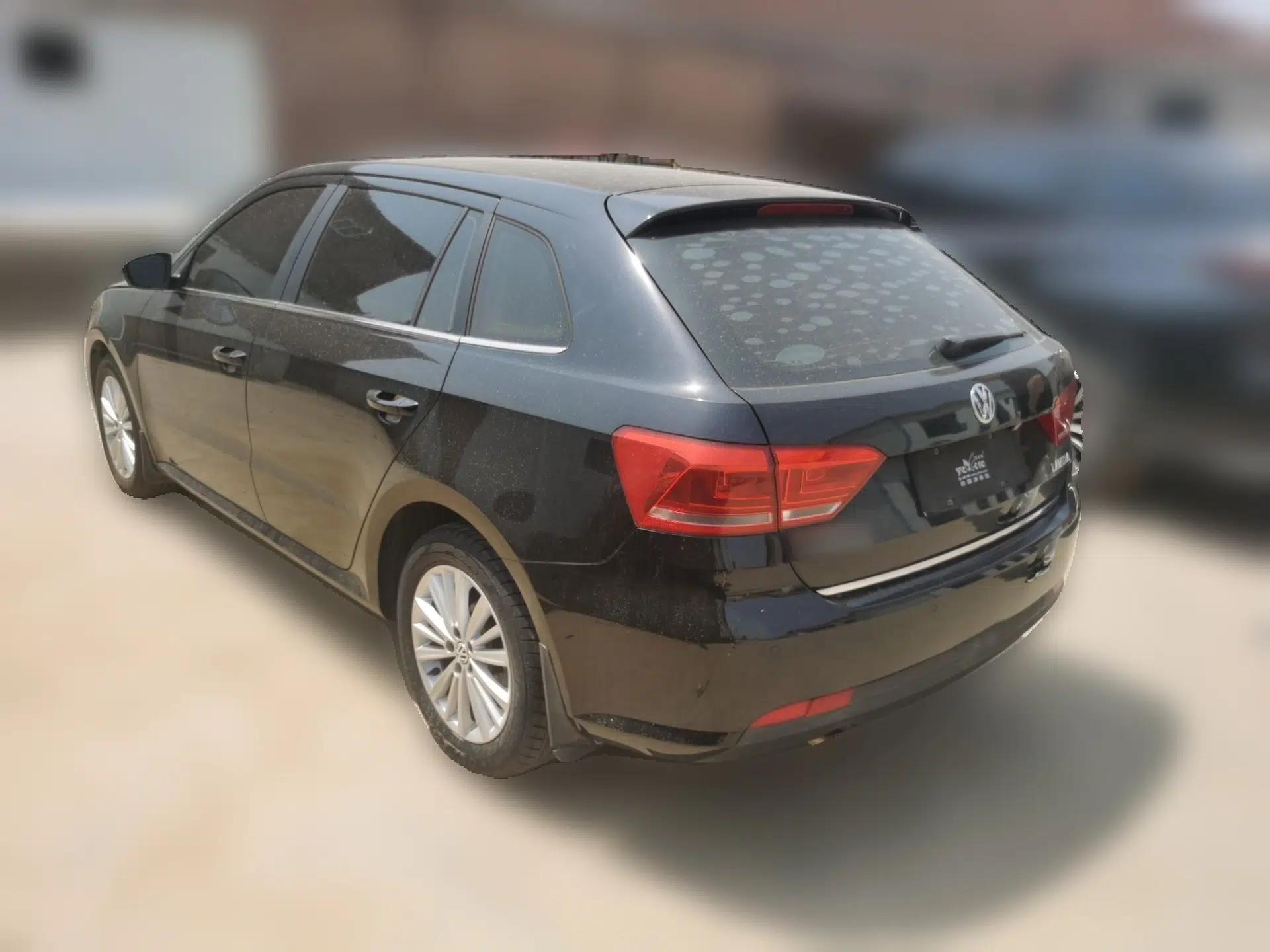 Volkswagen Gran Lavida 2014 1.6L Automatic Sport Edition — миниатюра 4