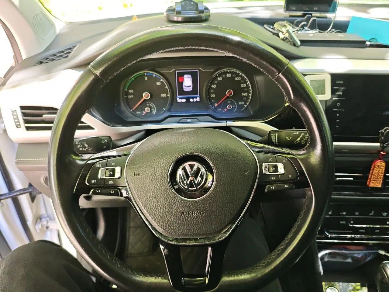 Volkswagen Tharu New Energy 2021 Panoramic Deluxe Edition — миниатюра 11