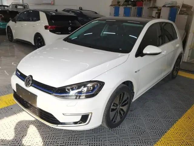 Volkswagen Golf Pure Electric 2020 Chari