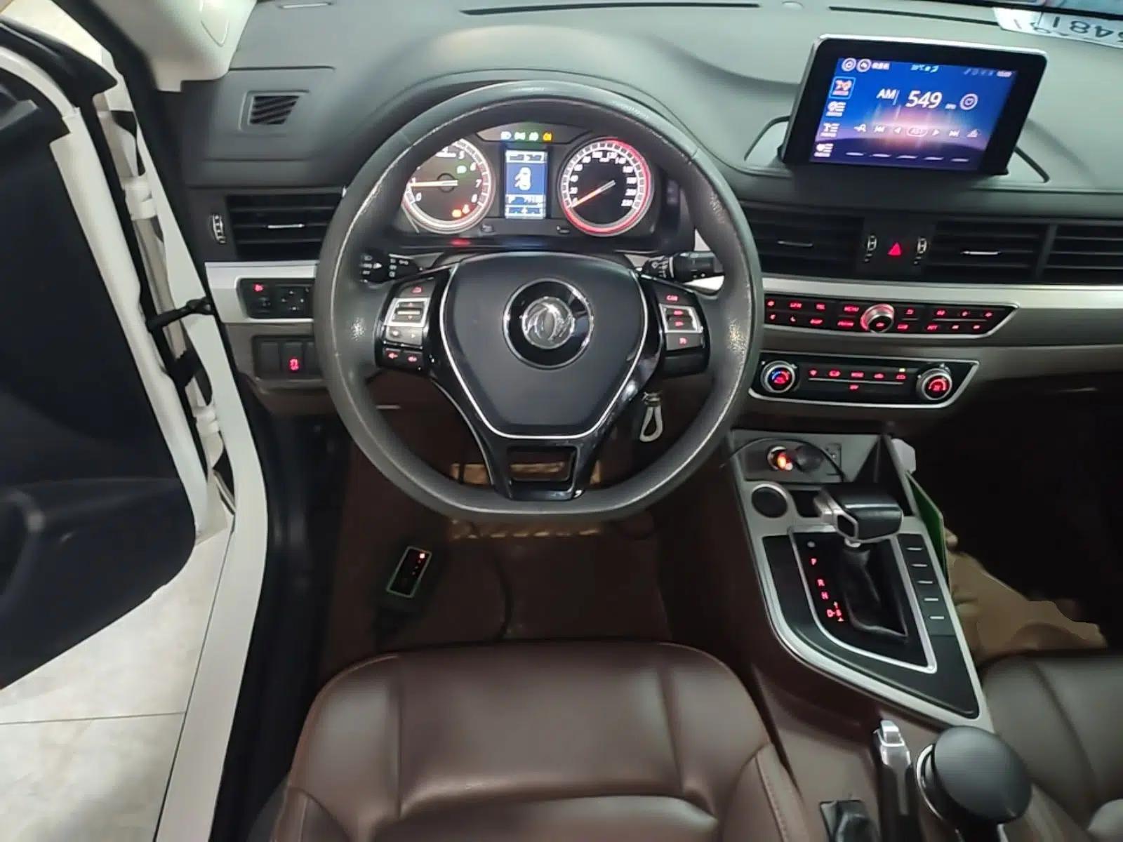 FORTHING Joyear X5 2017 1.6L CVT Luxury Model — миниатюра 14